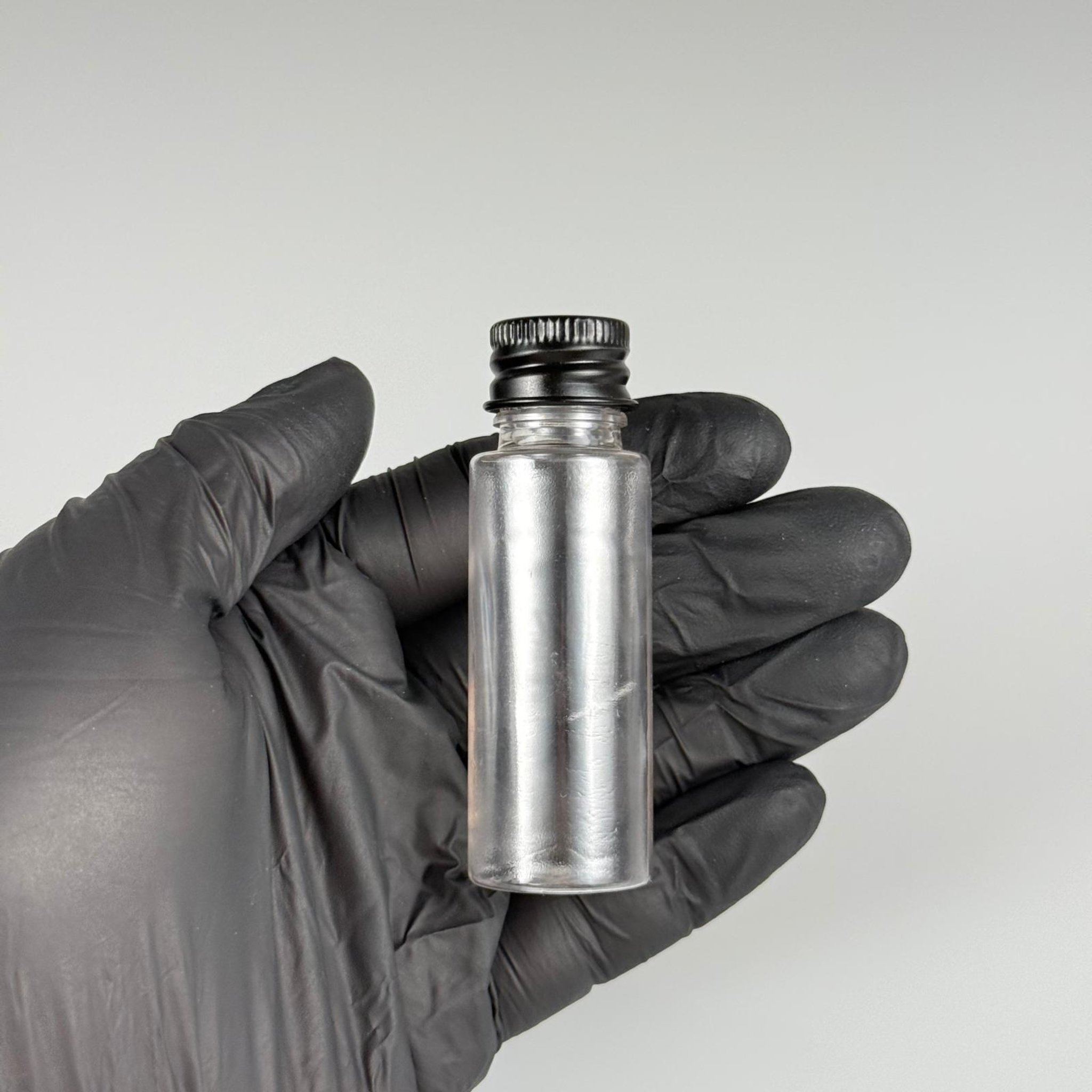 20 CC ŞEFFAF PET SHOT ŞİŞE - KÖPÜK CONTALI SİYAH ALÜMİNYUM METAL KAPAKLI + KÖR TIPALI TAKIM - 20 ML PLASTİK ŞİŞE