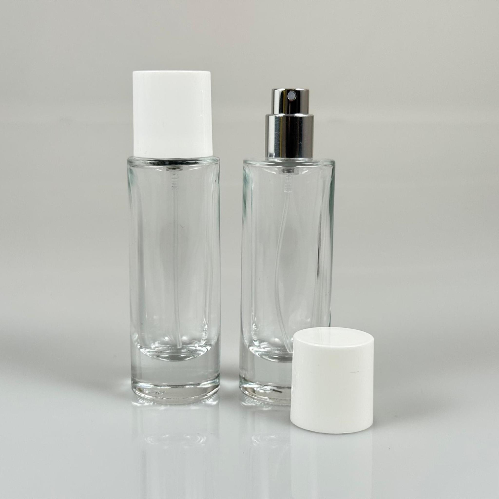 30 ML SİLİNDİR UZUN MODEL PARFÜM ŞİŞESİ - GÜMÜŞ METAL SPREYLİ + BEYAZ PLASTİK KAPAKLI (AĞIZ 15 MM GEÇME KOLAY KAPAMA)