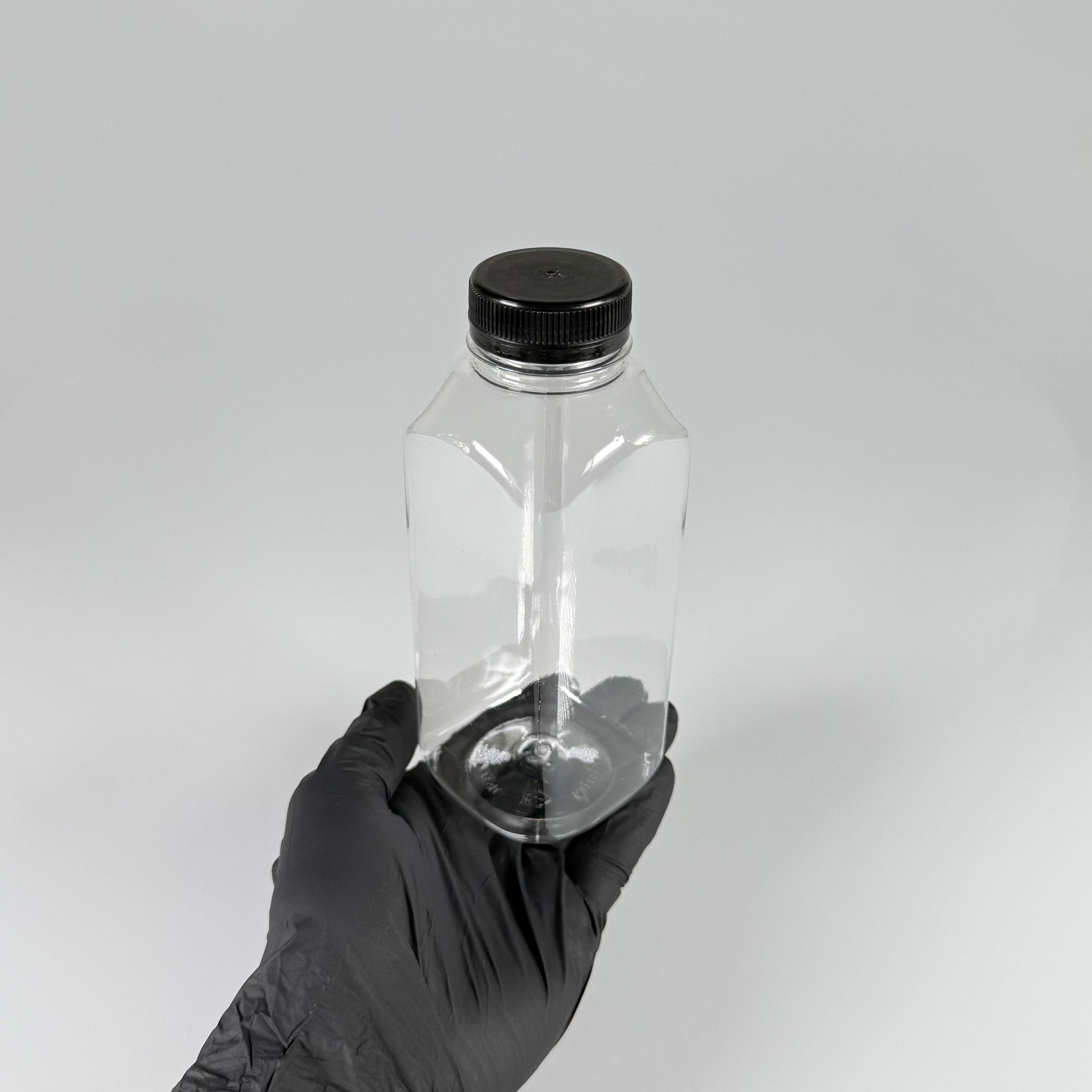 500 CC KÖŞELİ KARE PET ŞİŞE (28 GR) - 38 MM GENİŞ AĞIZLI SİYAH KİLİTLİ KAPAKLI - 500 ML DETOX, MEYVE SUYU, SMOOTHIE, AYRAN, SÜT, MEŞRUBAT VB İÇİN BOŞ PLASTİK ŞİŞELER