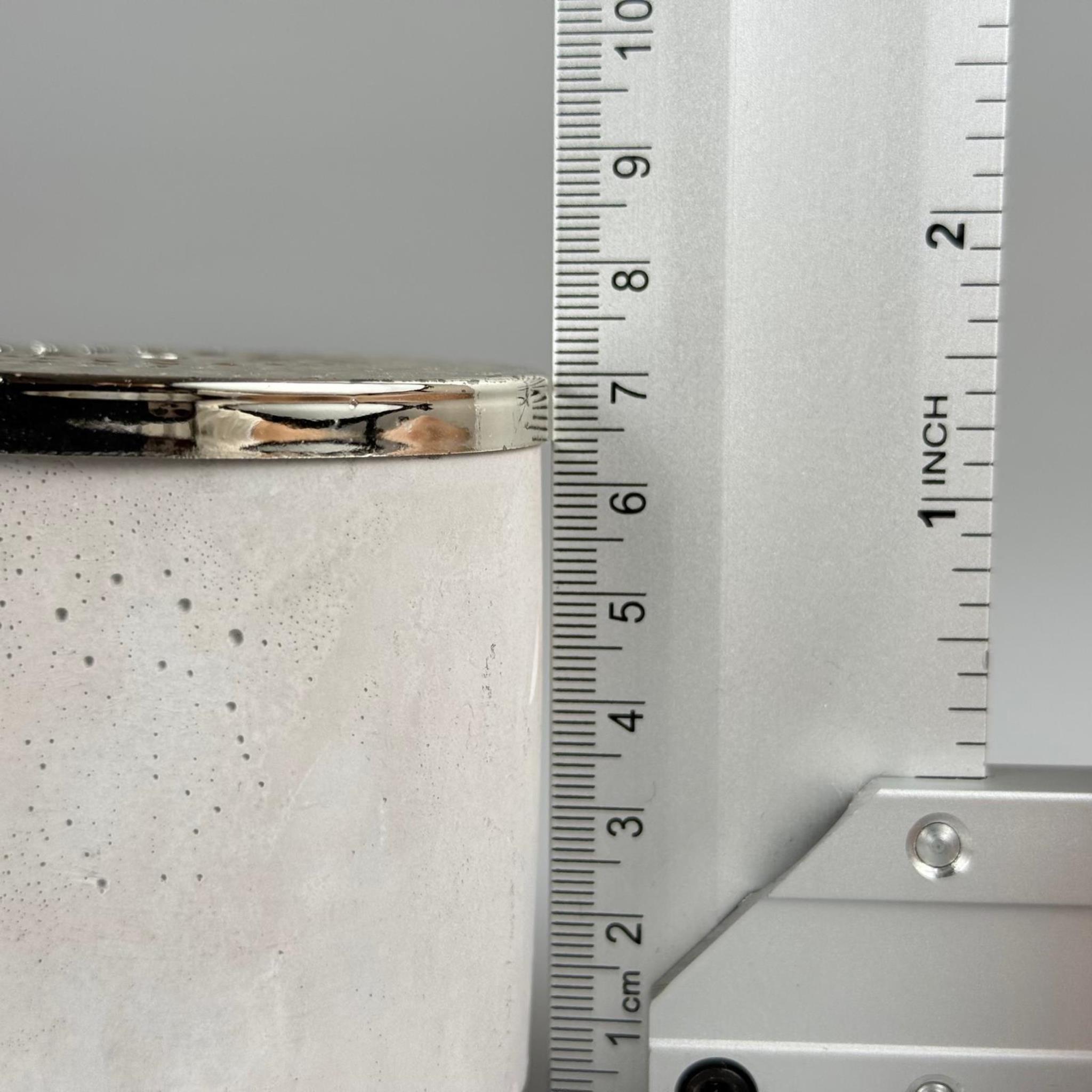 BETON MUMLUK - 100 CC - TAŞ BETONDAN MUM BARDAK - DEKORATİF MUM BARDAĞI, MİNİ SAKSI + DELİKLİ GÜMÜŞ METAL KAPAK