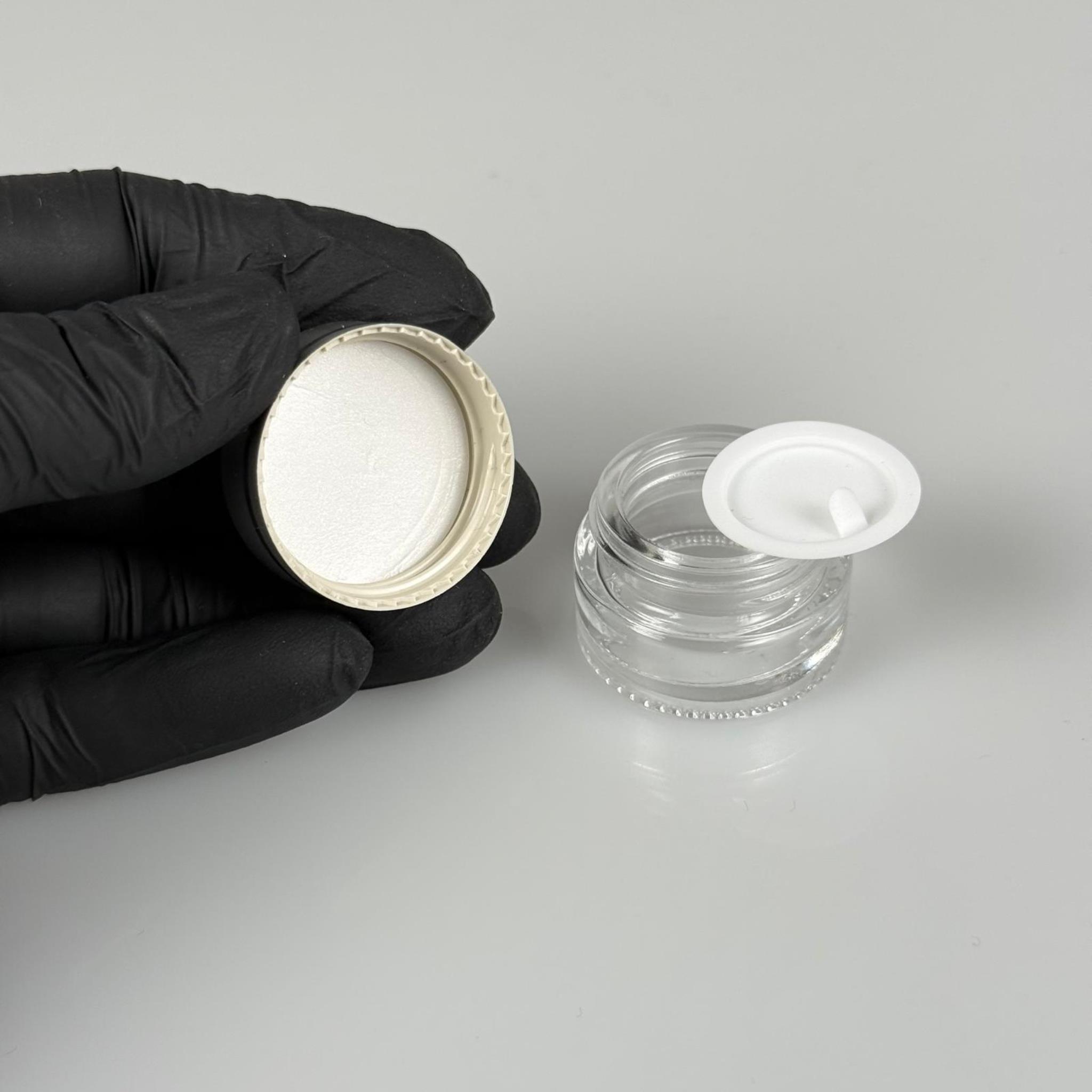 5 CC ŞEFFAF CAM KREM KAVANOZU + YALDIZLI GÜMÜŞ KAPAK + İÇ TIPA   - 5 ML Kozmetik ve Bakım Ürünleri İçin Cam Kavanozları