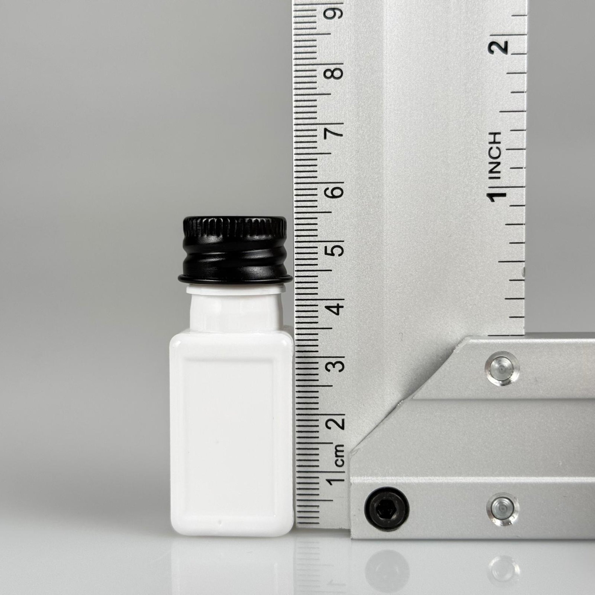 10 CC BEYAZ KARE PET SHOT ŞİŞE - KÖPÜK CONTALI SİYAH ALÜMİNYUM METAL KAPAKLI + KÖR TIPALI TAKIM - 10 ML PLASTİK ŞİŞE