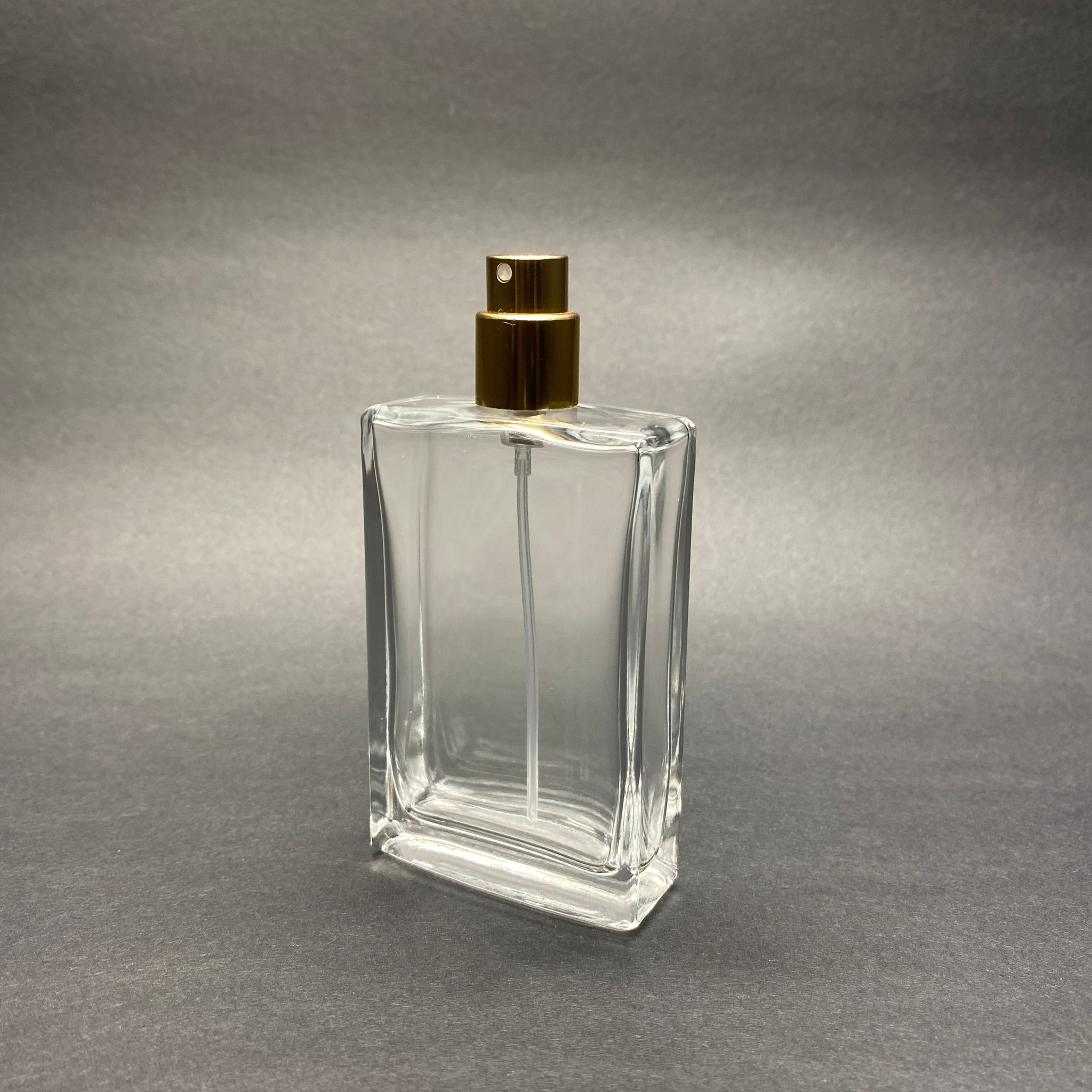 50 ML DİKDÖRTGEN MODEL SOSSA PARFÜM ŞİŞESİ - GOLD METAL SPREYLİ (AĞIZ 15 MM GEÇME KOLAY KAPAMA)