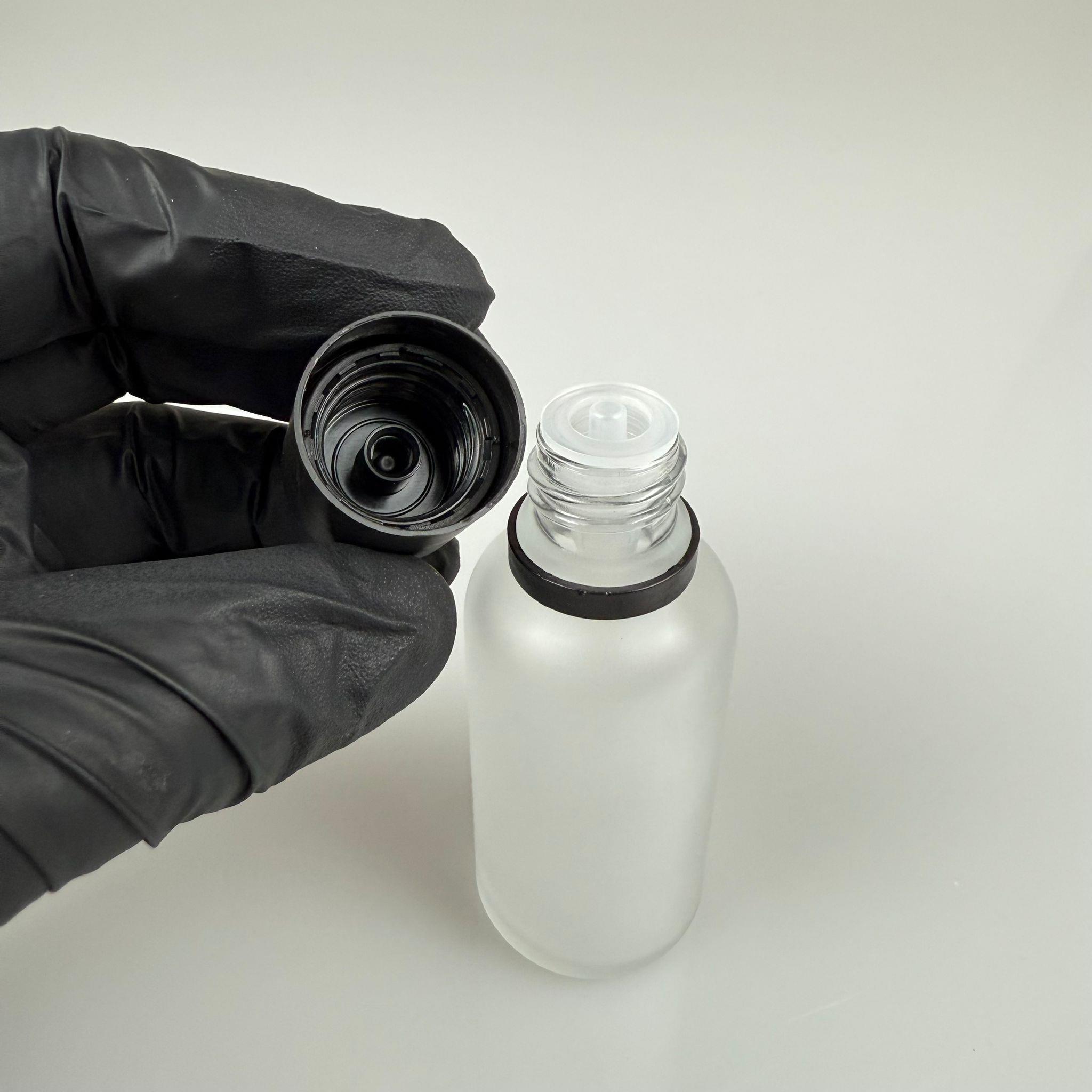 30 CC BUZLU CAM ŞİŞE + İÇTEN DAMLALIKLI ÇOCUK KİLİTLİ SİYAH KAPAK - BUZLU 30 ML KİLİT KAPAKLI DAMLATMALI ŞİŞE