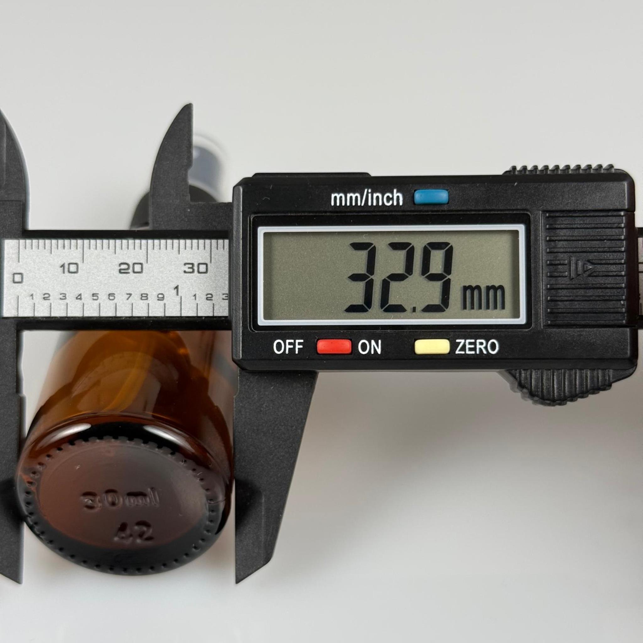 30 CC AMBER CAM ŞİŞE SİYAH SPREYLİ TAKIM - 30 ML SPREYLİ ŞİŞE