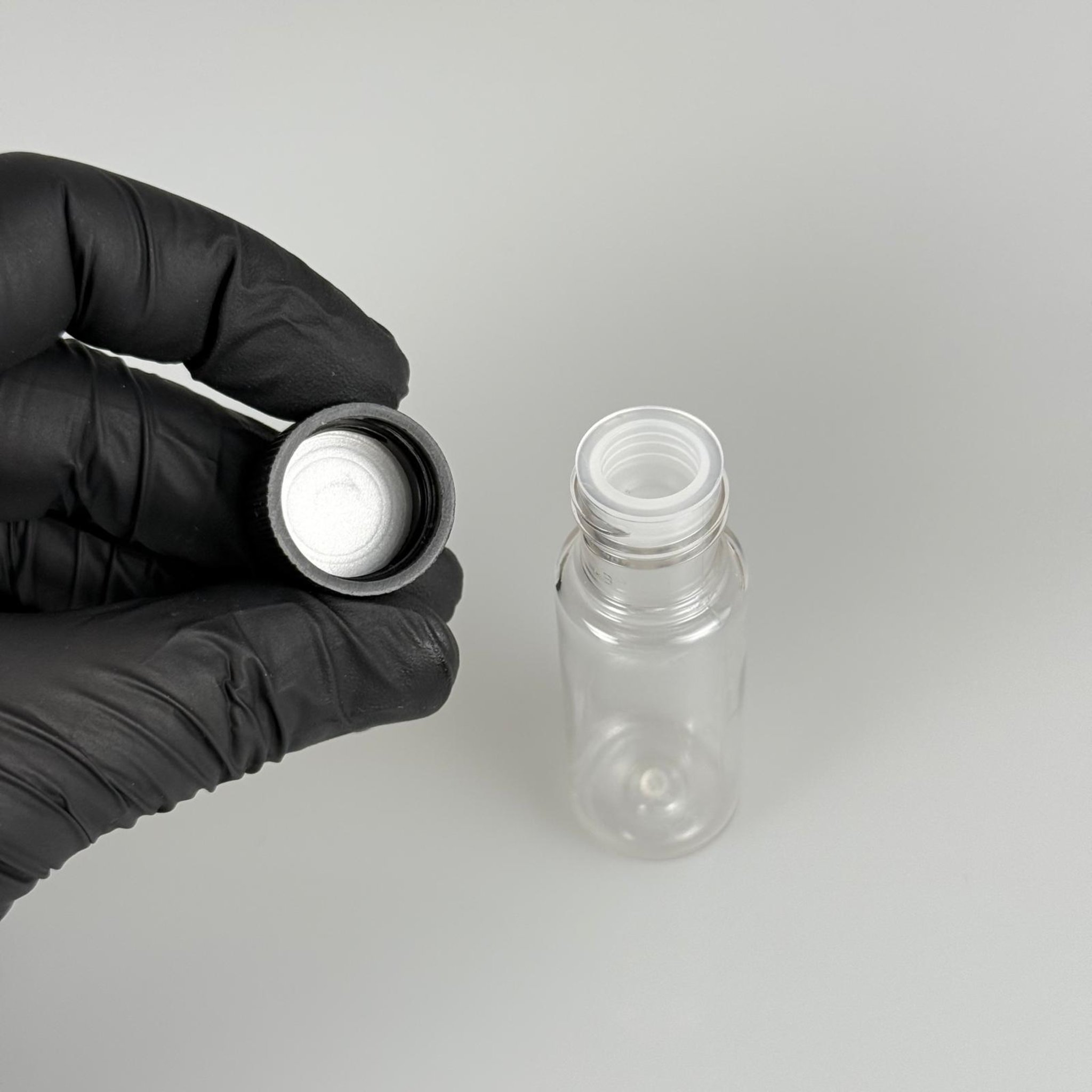 15 ML PET ŞİŞE + CONTALI SİYAH KAPAK + KÖR TIPA TAKIM - 15 CC SIZDIRMAZ BOŞ PLASTİK ŞİŞELER