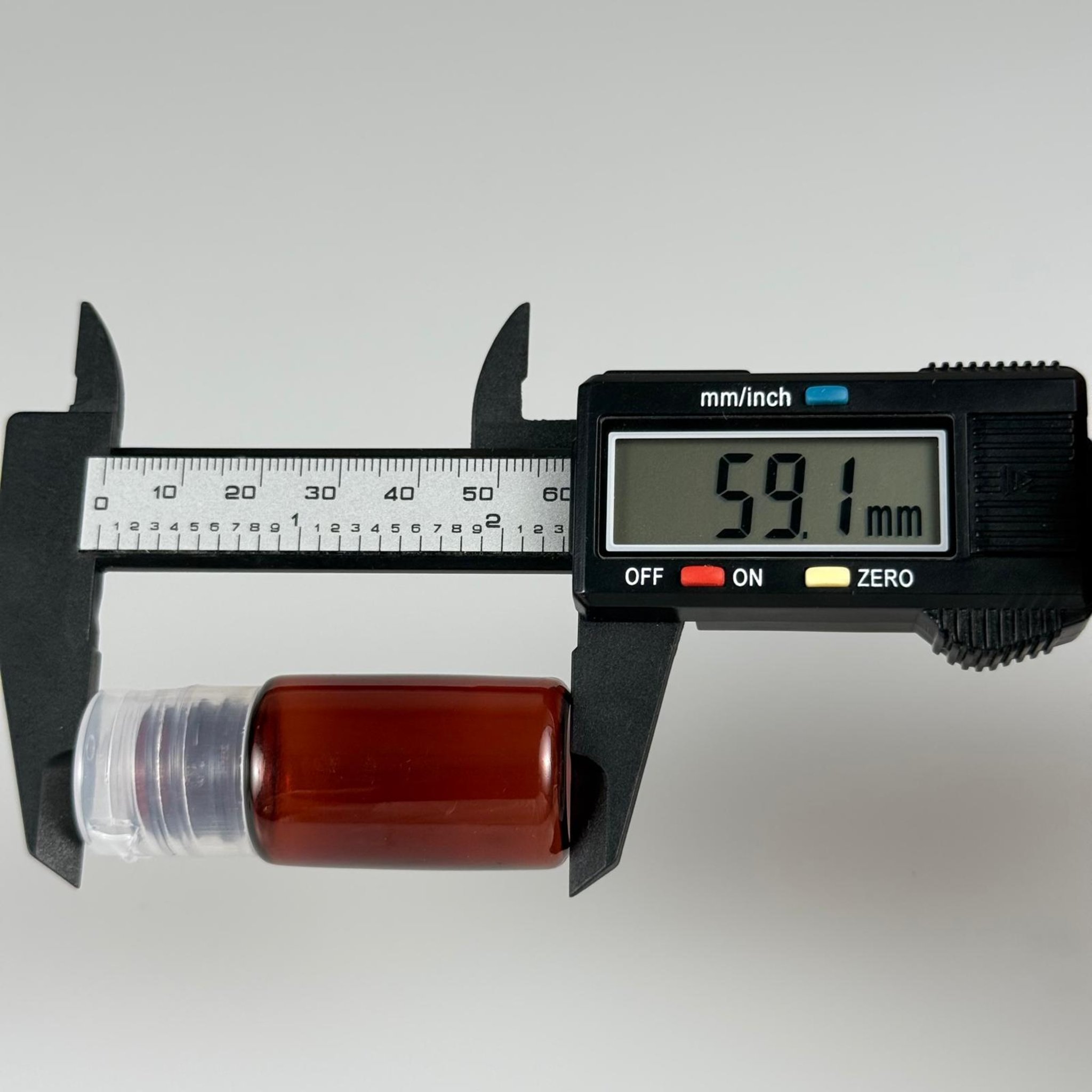 10 ML AÇILIR KAPAKLI AMBER KAHVERENGİ PET ŞİŞE - 10 CC ŞEFFAF ŞİŞE + ŞEFFAF FLİPTOP KAPAKLI TAKIM