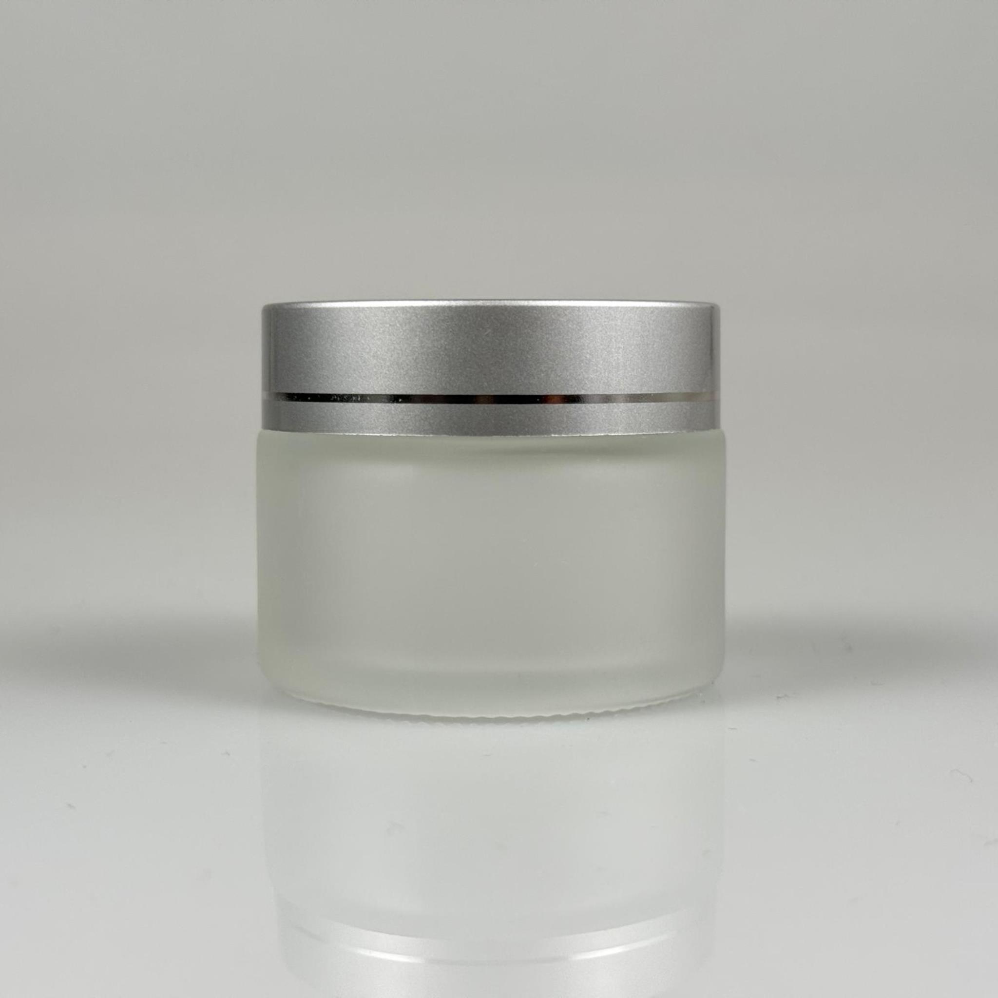 50 CC BUZLU CAM KREM KAVANOZU + YALDIZLI GÜMÜŞ KAPAK + İÇ TIPA - 50 ML Kozmetik ve Bakım Ürünleri İçin Cam Kavanozları