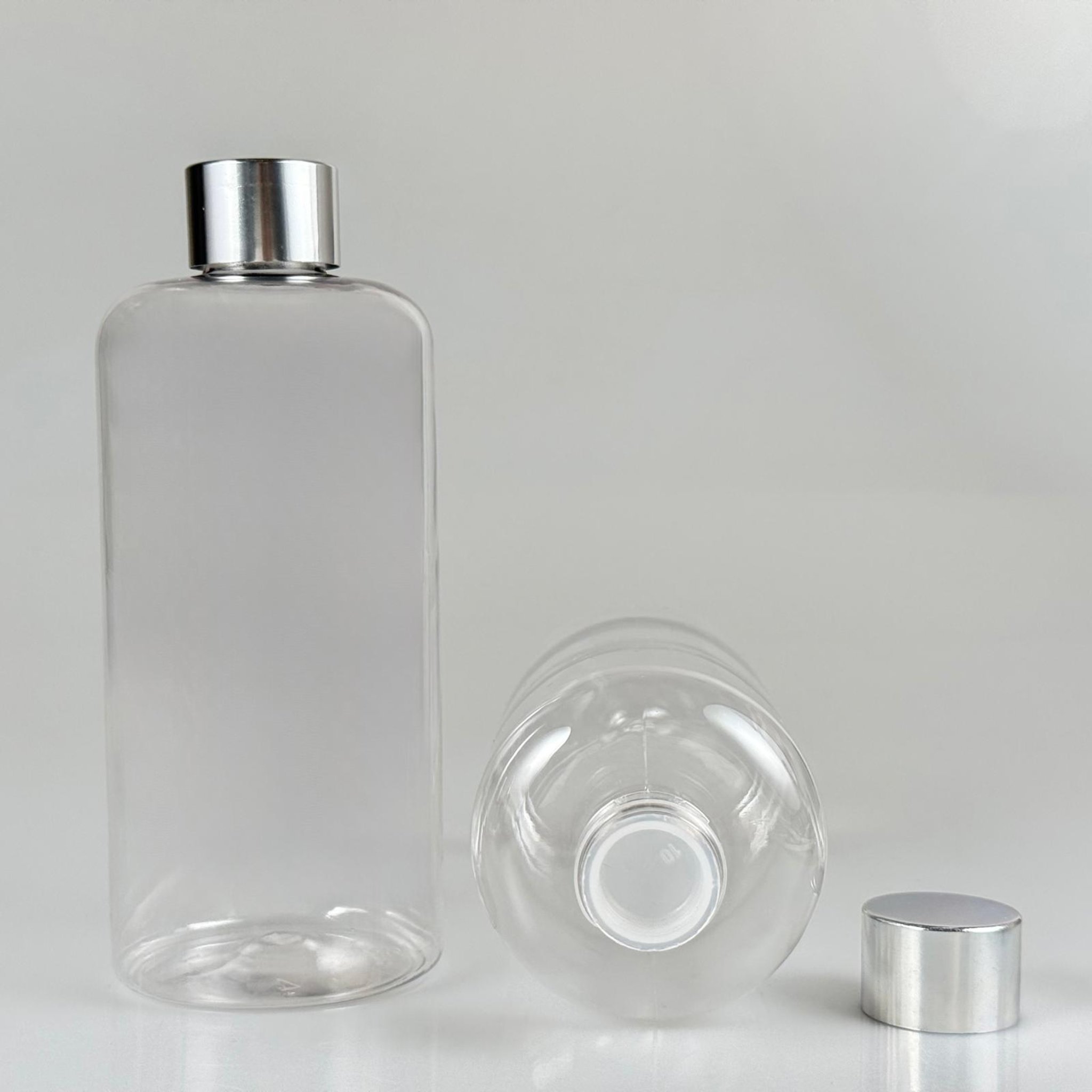 500 CC UZUN SİLİNDİR PET ŞİŞE + ALÜMİNYUM KAPLAMALI GÜMÜŞ KAPAKLI + KÖR TIPALI TAKIM - 500 ML PET ŞİŞE