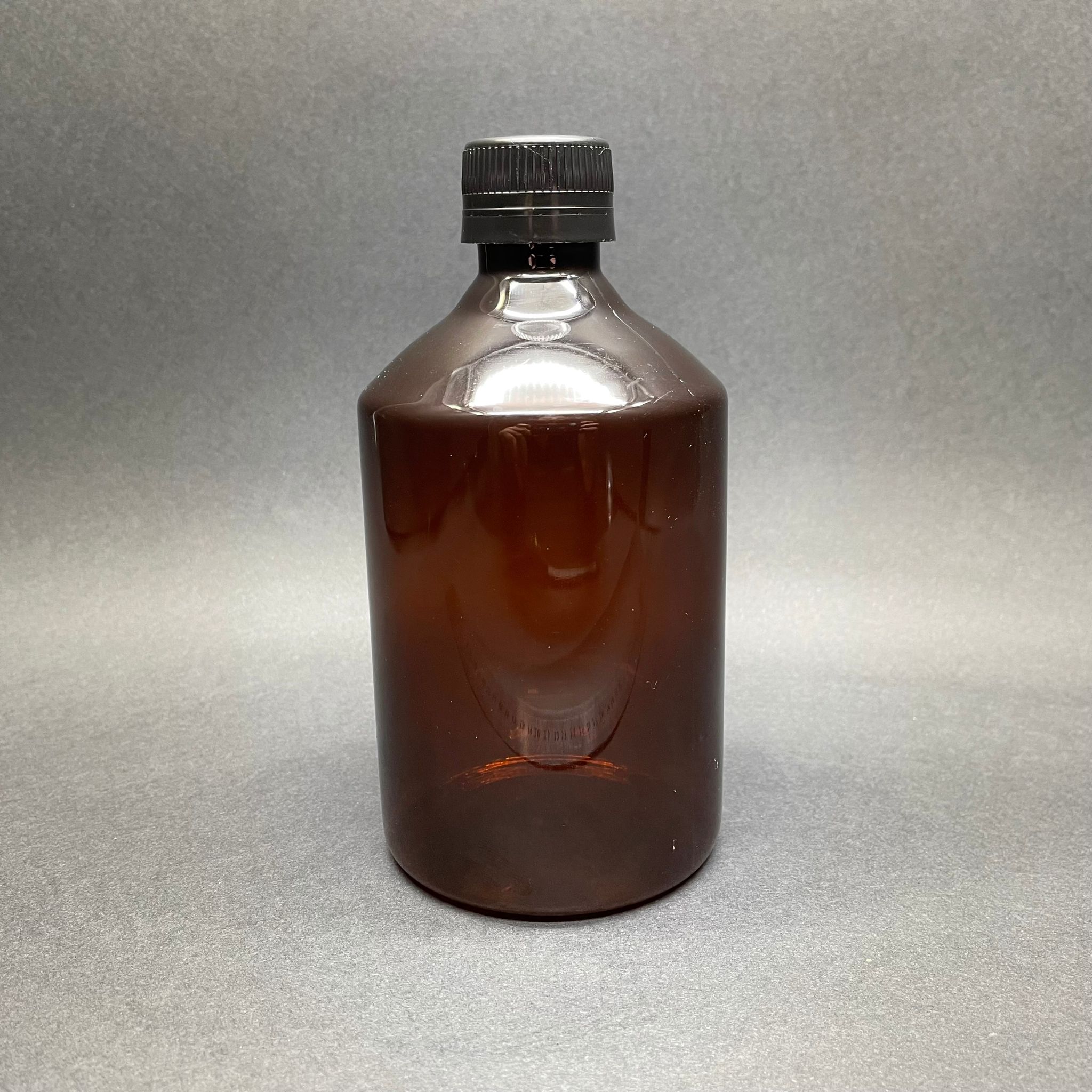 500 CC AMBER SERT PLASTİK ŞİŞE - SİYAH KİLİTLİ KAPAKLI  - 500 ML KAHVERENGİ PET ŞİŞE