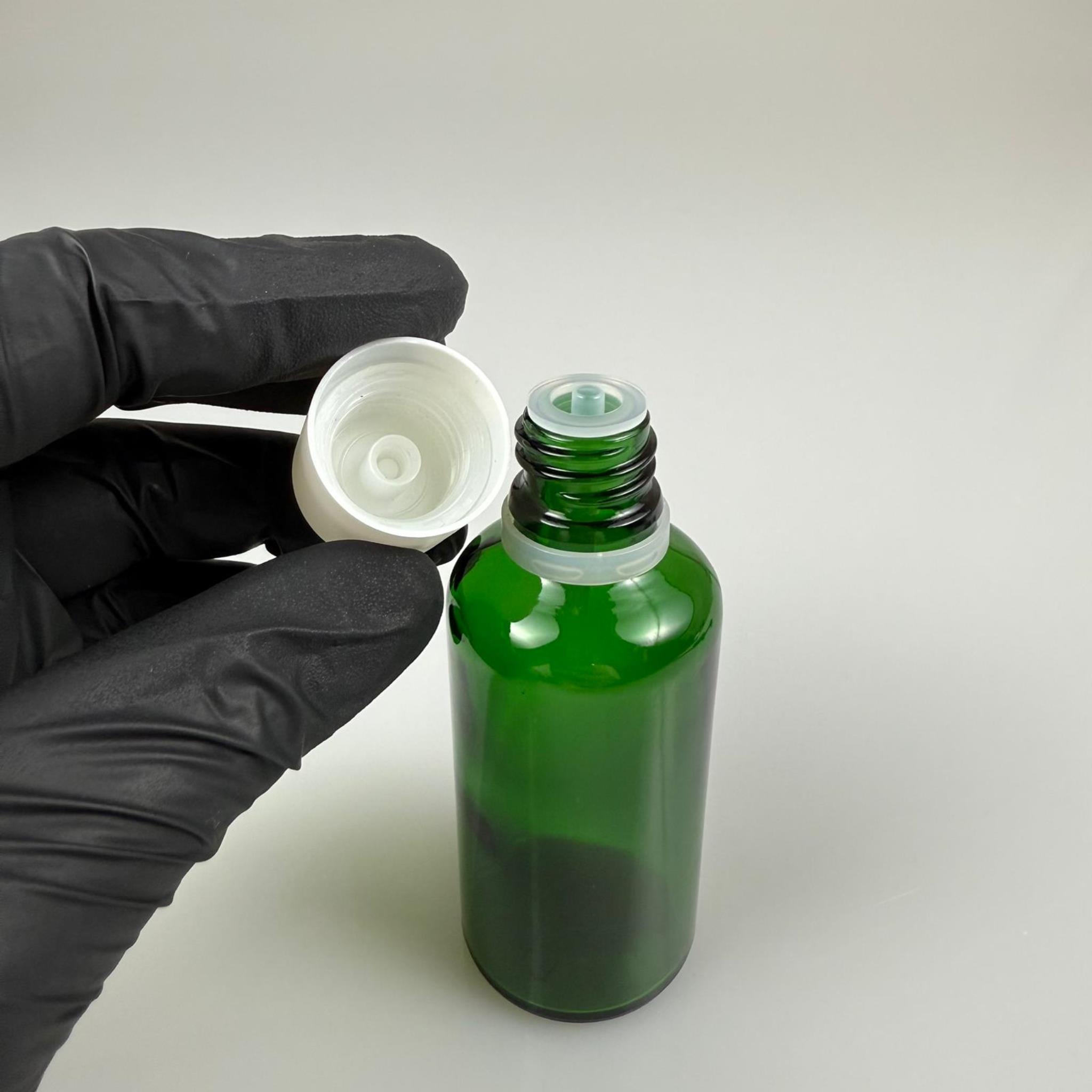 50 CC YEŞİL CAM ŞİŞE + İÇTEN DAMLALIKLI ÇOCUK KİLİTLİ BEYAZ KAPAK - YEŞİL 50 ML KİLİT KAPAKLI DAMLATMALI ŞİŞE