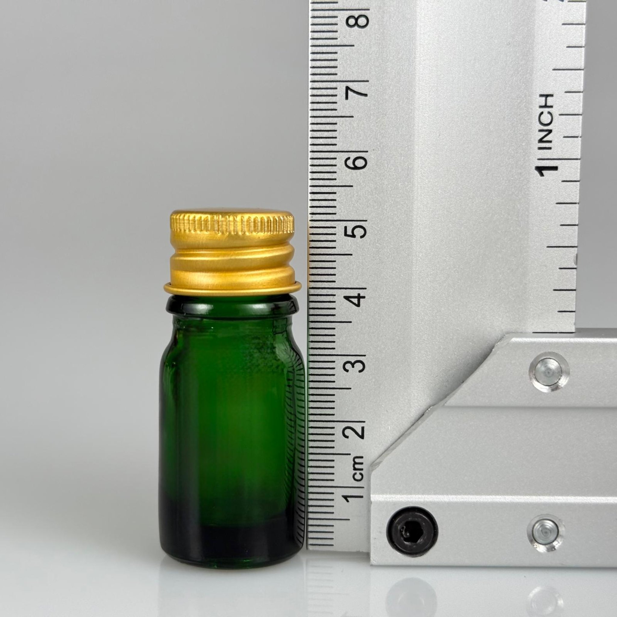 5 CC YEŞİL CAM ŞİŞE + KÖPÜK CONTALI GOLD ALÜMİNYUM METAL KAPAKLI + KÖR TIPALI TAKIM - 5 ML YEŞİL CAM ŞİŞE