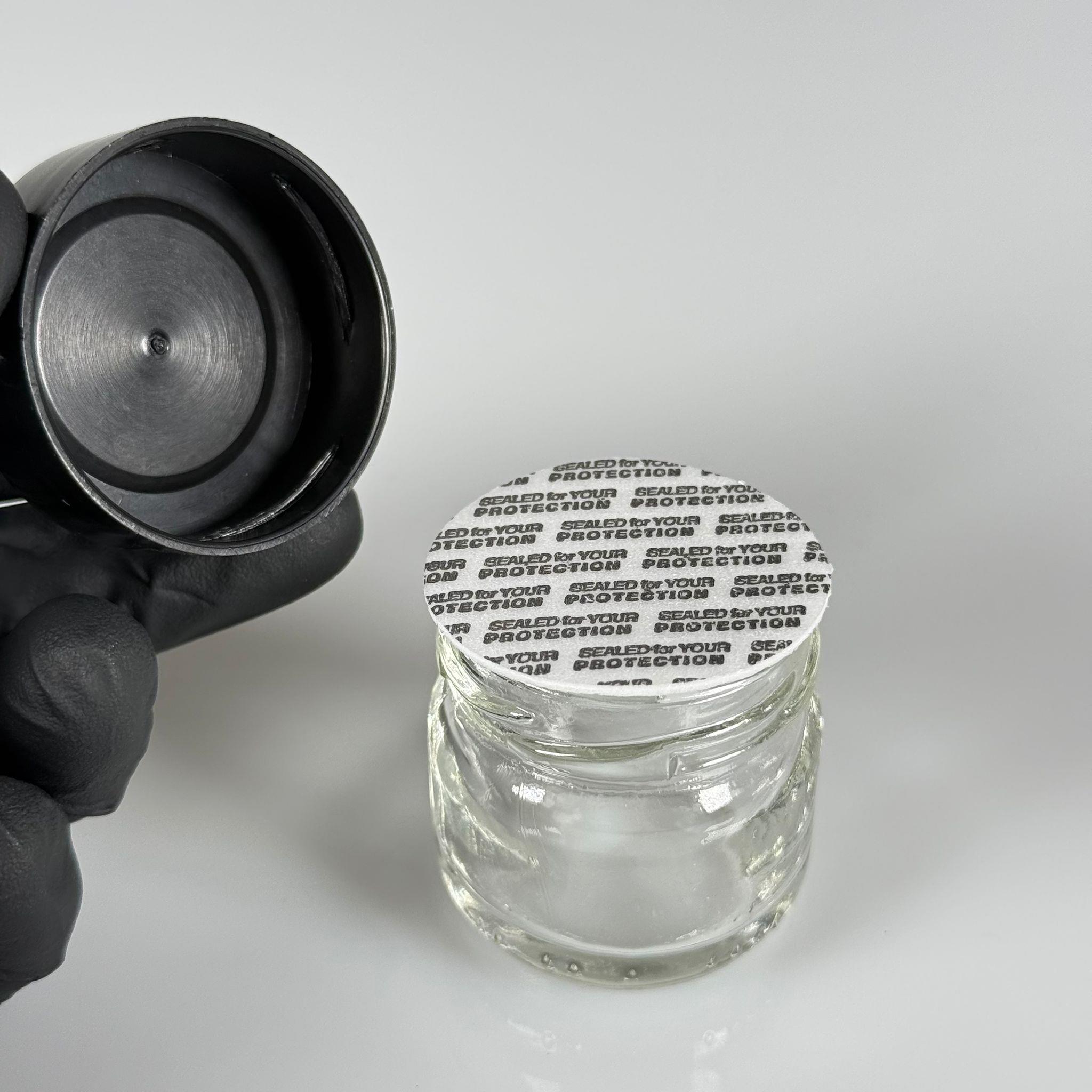 29 CC CAM KAVANOZ - SİYAH PLASTİK DERİN ÜSTÜ KUMLAMA KAPAKLI + KENDİNDEN YAPIŞKANLI KÖPÜK CONTALI - 29 ML MİNİ KREM  CAM KAVANOZLARI