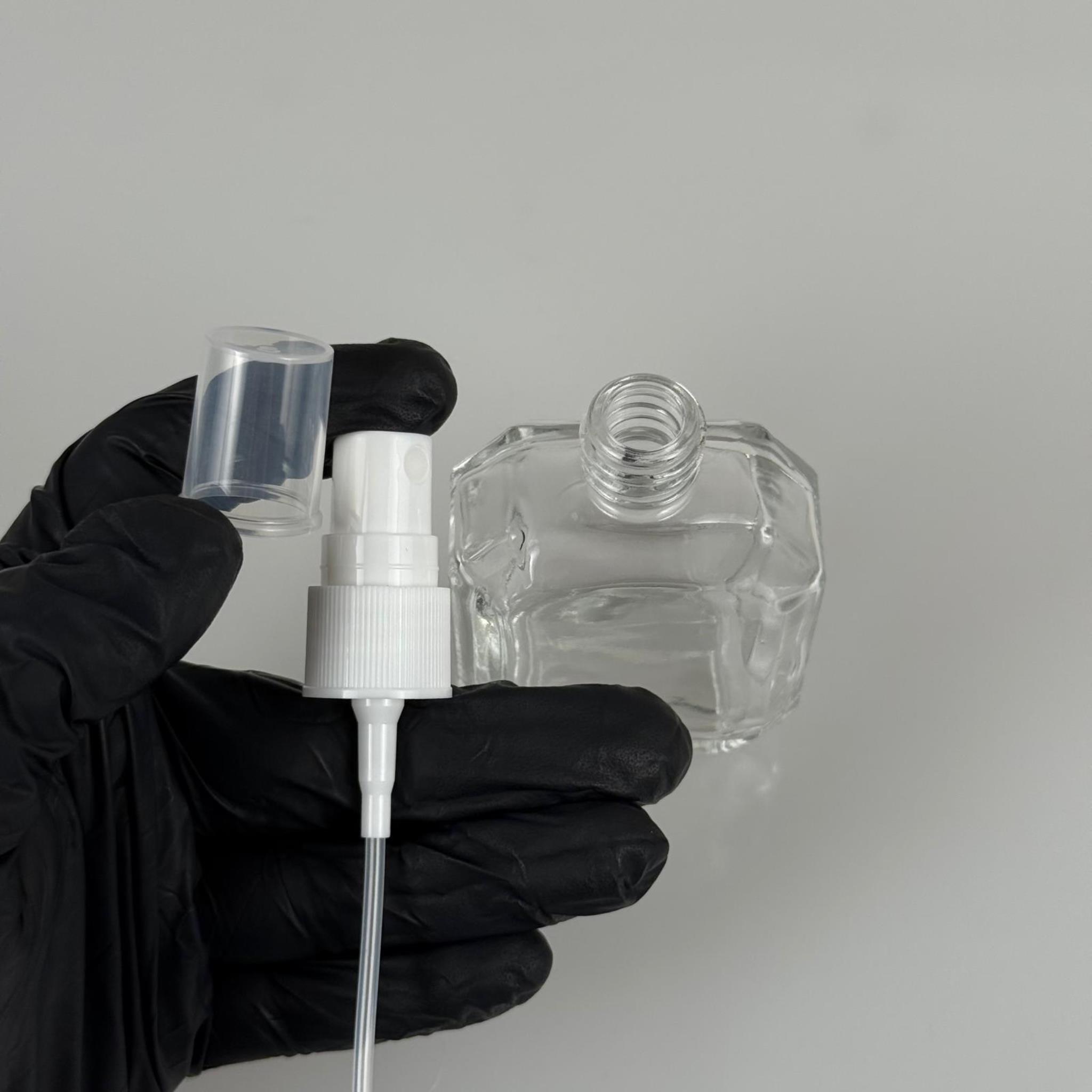 50 CC KAZABLANKA CAM ŞİŞE + BEYAZ SPREY FISFIS - 50 ML HEDİYELİK CAM KOLONYA ŞİŞESİ - DÜĞÜN, NİŞAN, SÖZ, KINA, CENAZE, PROMOSYON İÇİN HEDİYELİK KOLONYA ŞİŞELERİ