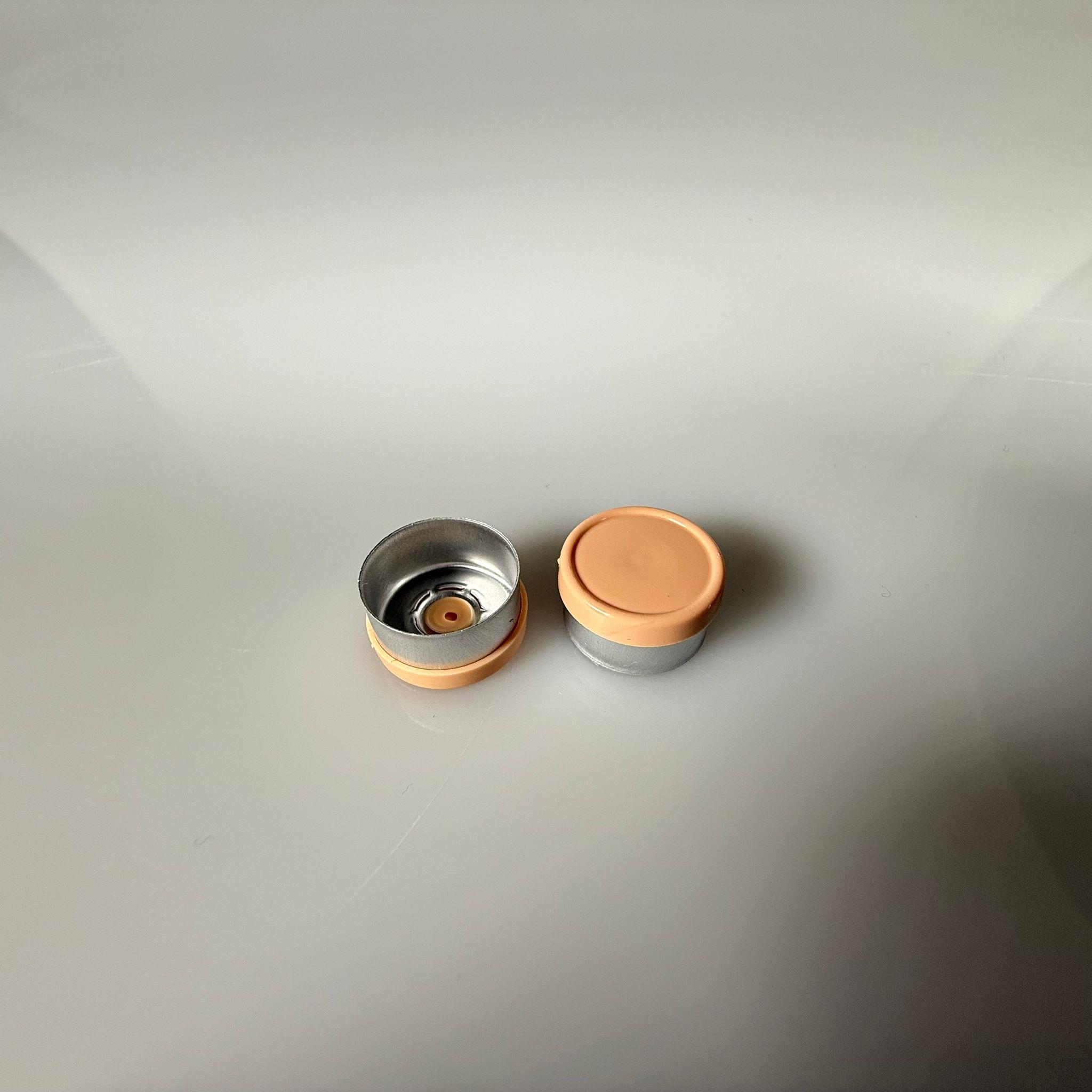 13 AĞIZ VİAL ŞİŞELER İÇİN FLİP OFF PENİSİLİN ALÜMİNYUM FLAKON KAPAK BEJ - 13 MM FLİP-OFF KAPAK
