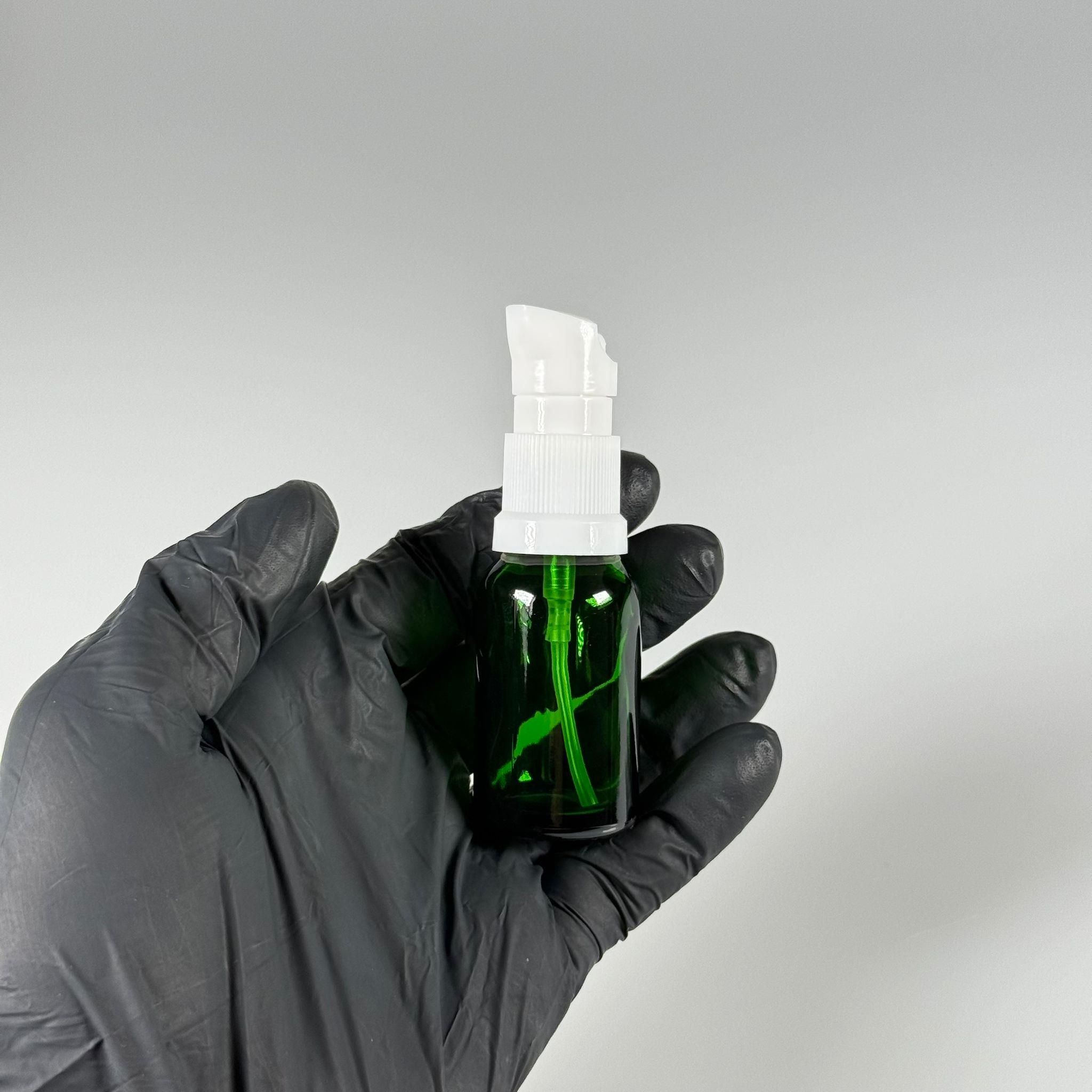 15 CC YEŞİL CAM ŞİŞE - SIZDIRMAZ ETEKLİ BEYAZ LOSYON POMPALI TAKIM - 15 ML LOSYON ŞİŞESİ - YAĞ, KREM GİBİ YOĞUN KIVAMLI SIVILAR İÇİN CAM AMBALAJ