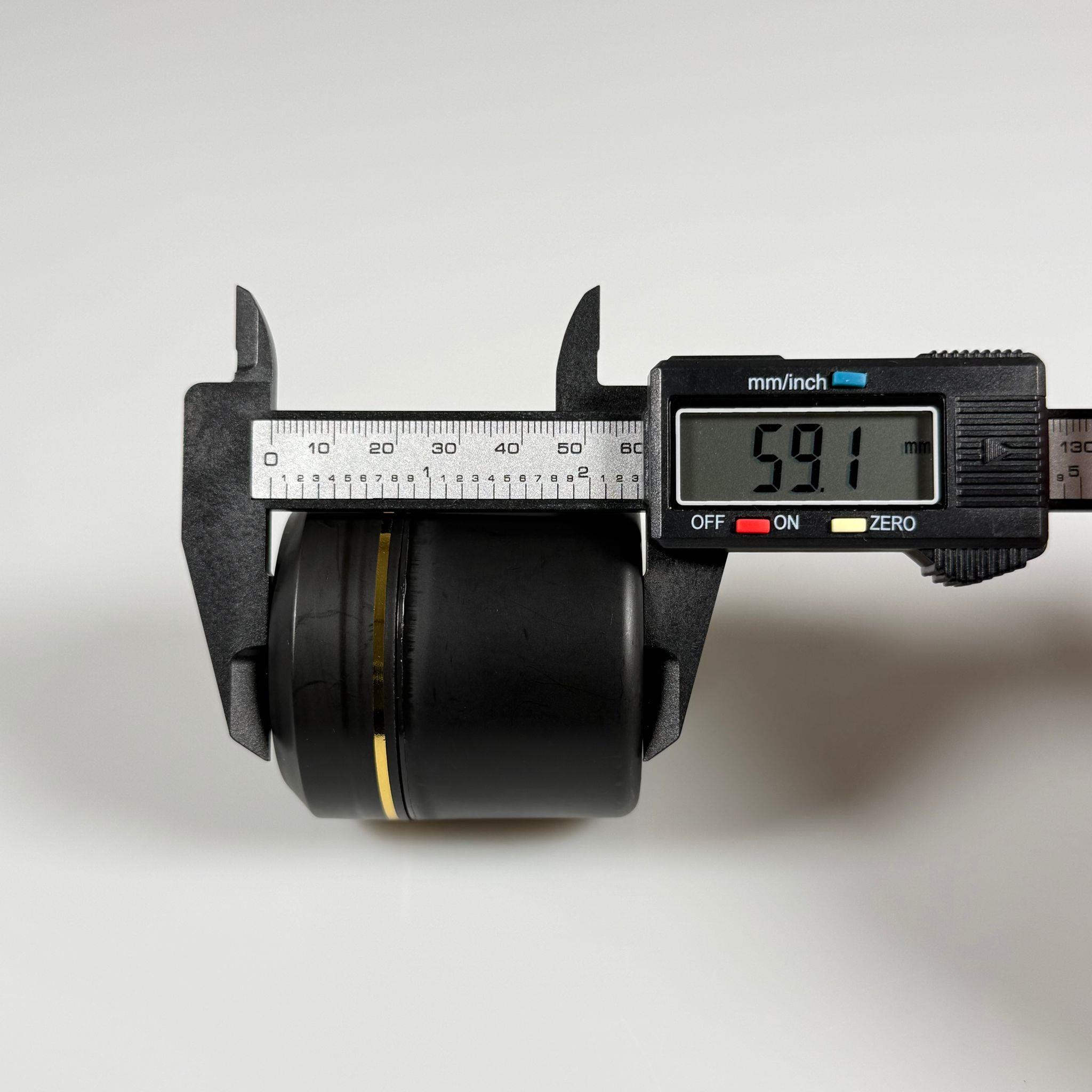 50 CC NOBEL KREM KAVANOZU - KAPAKLI - İÇ TIPALI - SİYAH - GOLD YALDIZLI KREM KUTUSU - KOZMETİK AMBALAJ