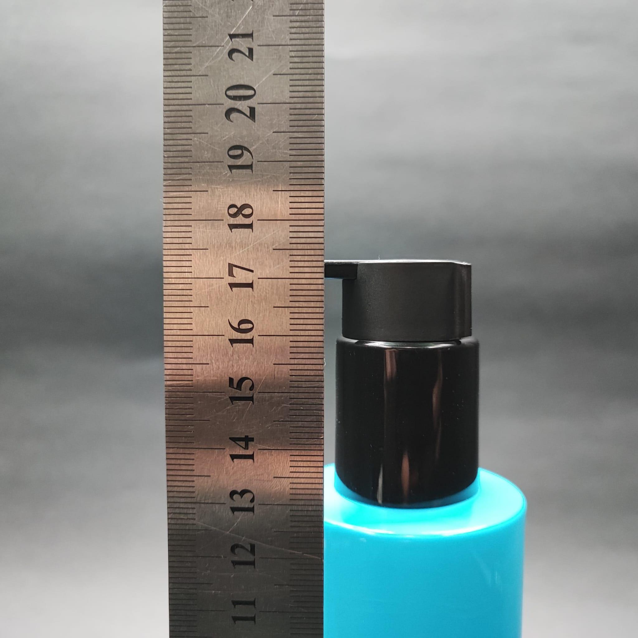 200 CC KÜT BOYUNLU UZUN SİLİNDİR PET ŞİŞE (24 GR) - SİYAH XAVIER LOSYON POMPALI - 200 ML PLASTİK ŞİŞE - MAVİ
