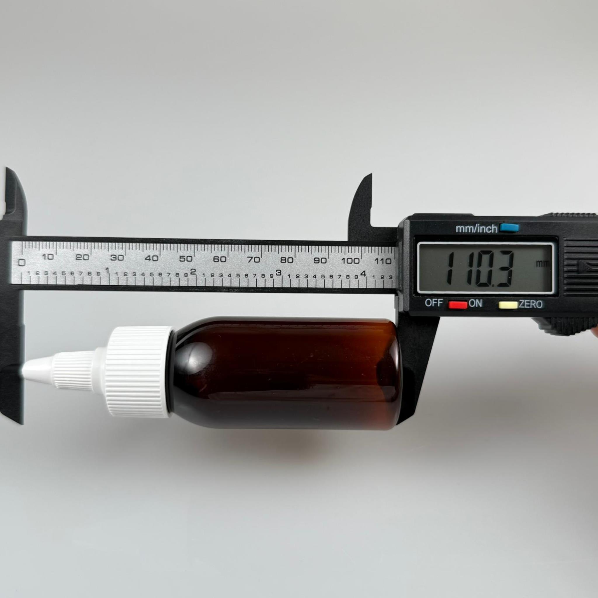 YAĞ, SOS, ACI SOS, SİRKE, SRIRACHA, MÜREKKEP, TUTKAL AKITICI VB BOŞ ŞİŞELERİ - BEYAZ SİVRİ TWİST AKITICI KAPAK + 50 ML AMBER SERT PET PLASTİK ŞİŞE TAKIM