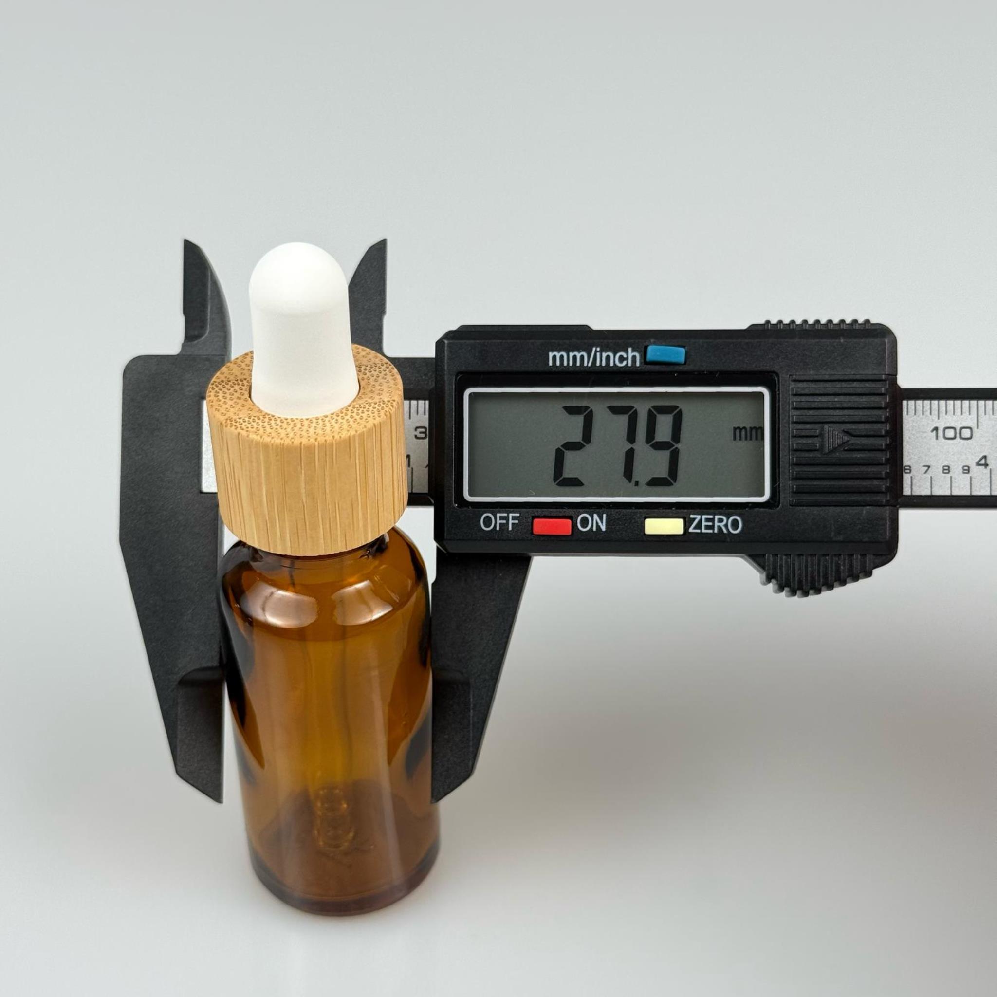 20 CC AMBER CAM DAMLALIKLI ŞİŞE - BEYAZ EMZİK - BAMBU AHŞAP KAPAK - 20 ML BAMBU KAPAKLI CAM DAMLALIKLI ŞİŞE