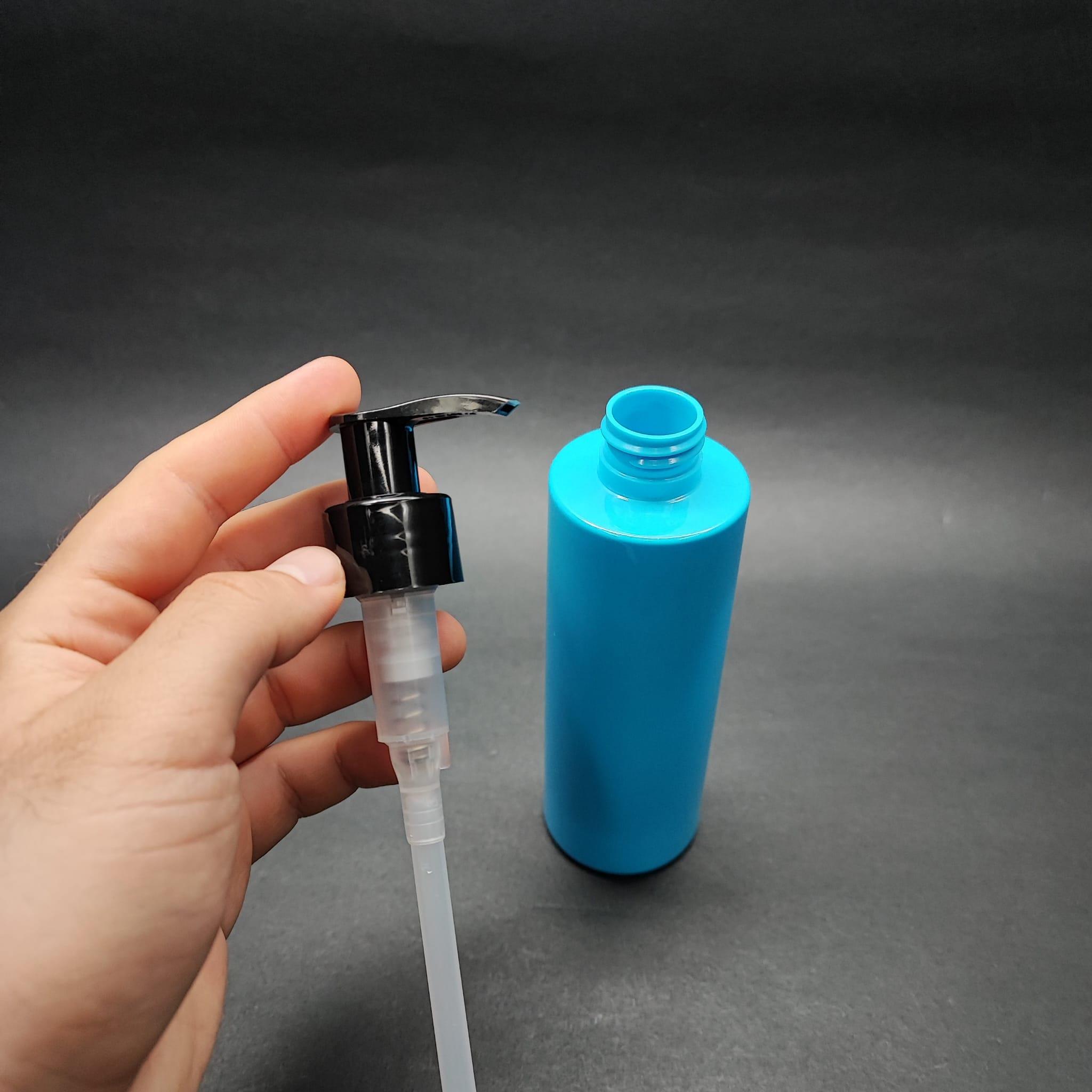 200 CC KÜT BOYUNLU UZUN SİLİNDİR PET ŞİŞE (24 GR) - SİYAH SIVI SABUN POMPALI - 200 ML PLASTİK ŞİŞE - MAVİ