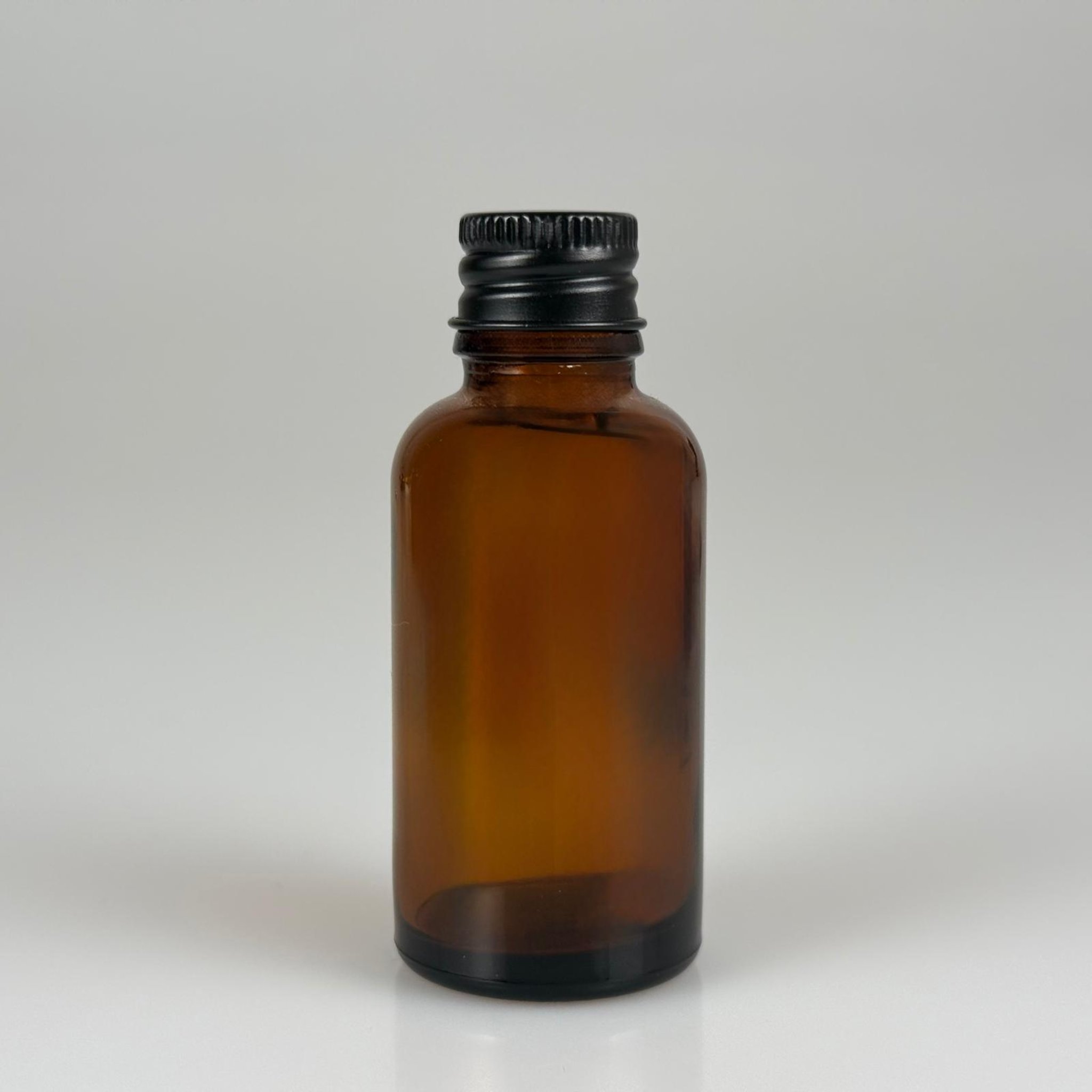 30 CC AMBER CAM ŞİŞE + KÖPÜK CONTALI SİYAH ALÜMİNYUM METAL KAPAKLI TAKIM - 30 ML KAHVERENGİ CAM ŞİŞE
