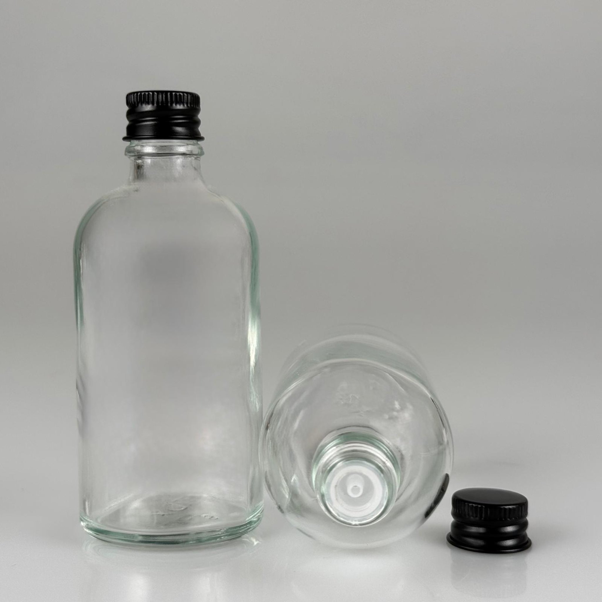 100 CC ŞEFFAF CAM ŞİŞE + KÖPÜK CONTALI SİYAH ALÜMİNYUM METAL KAPAKLI + KOLONYA TIPALI TAKIM - 100 ML ŞEFFAF CAM ŞİŞE