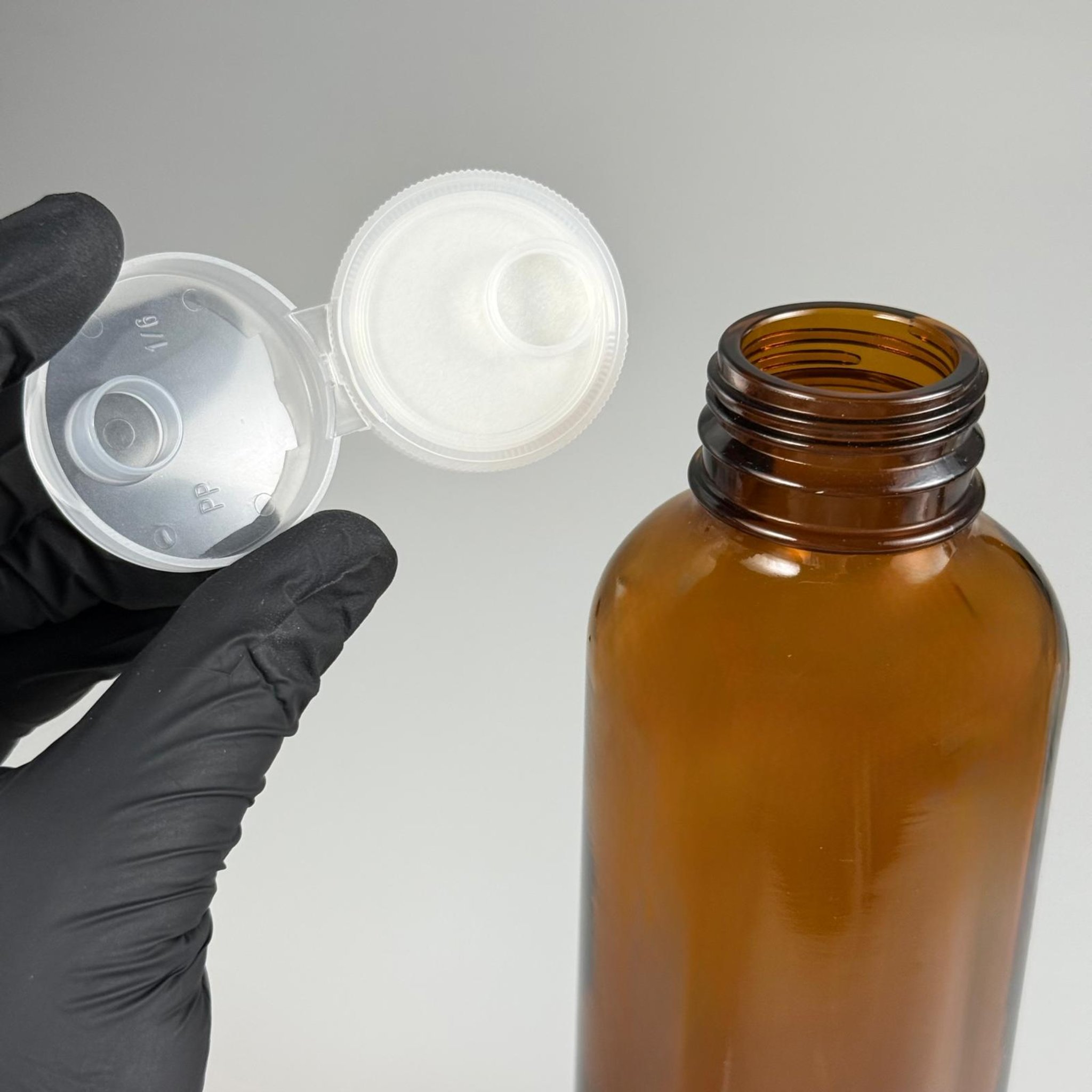 500 CC ENDÜSTRİYEL, KEVITA MODEL GENİŞ AĞIZLI AMBER CAM ŞİŞE + ŞEFFAF FLİPTOP KAPAKLI - 500 ML CAM KAHVERENGİ ECZA, ZEYTİNYAĞI, ÇEREZ, GRANÜR KAHVE, COLDBREW VB İÇİN ÇOK AMAÇLI CAM ŞİŞELER