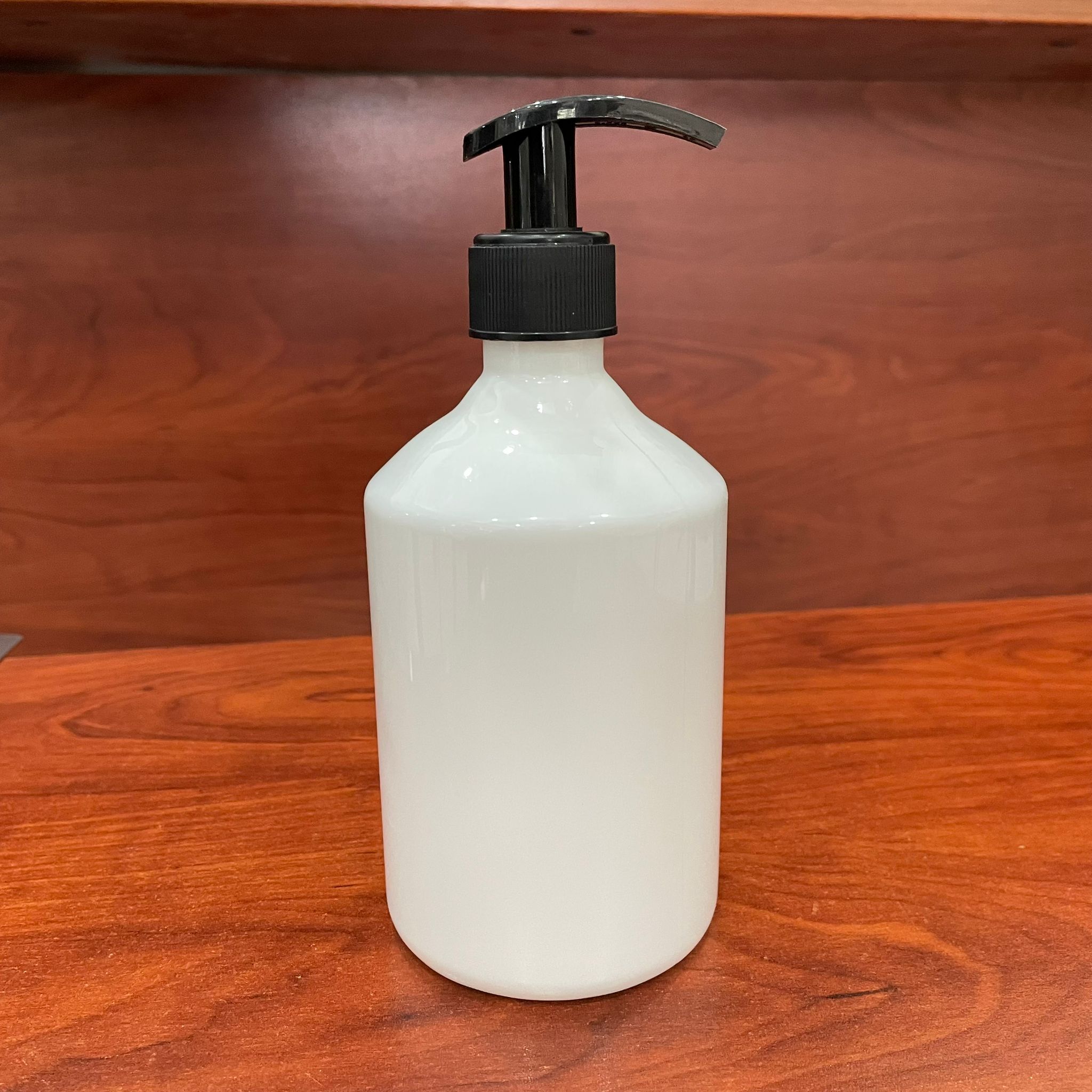 500 CC BEYAZ PET ŞİŞE - 500 ML BEYAZ PLASTİK ŞİŞE SİYAH POMPALI - SIVI SABUN POMPALI PLASTİK ŞİŞE