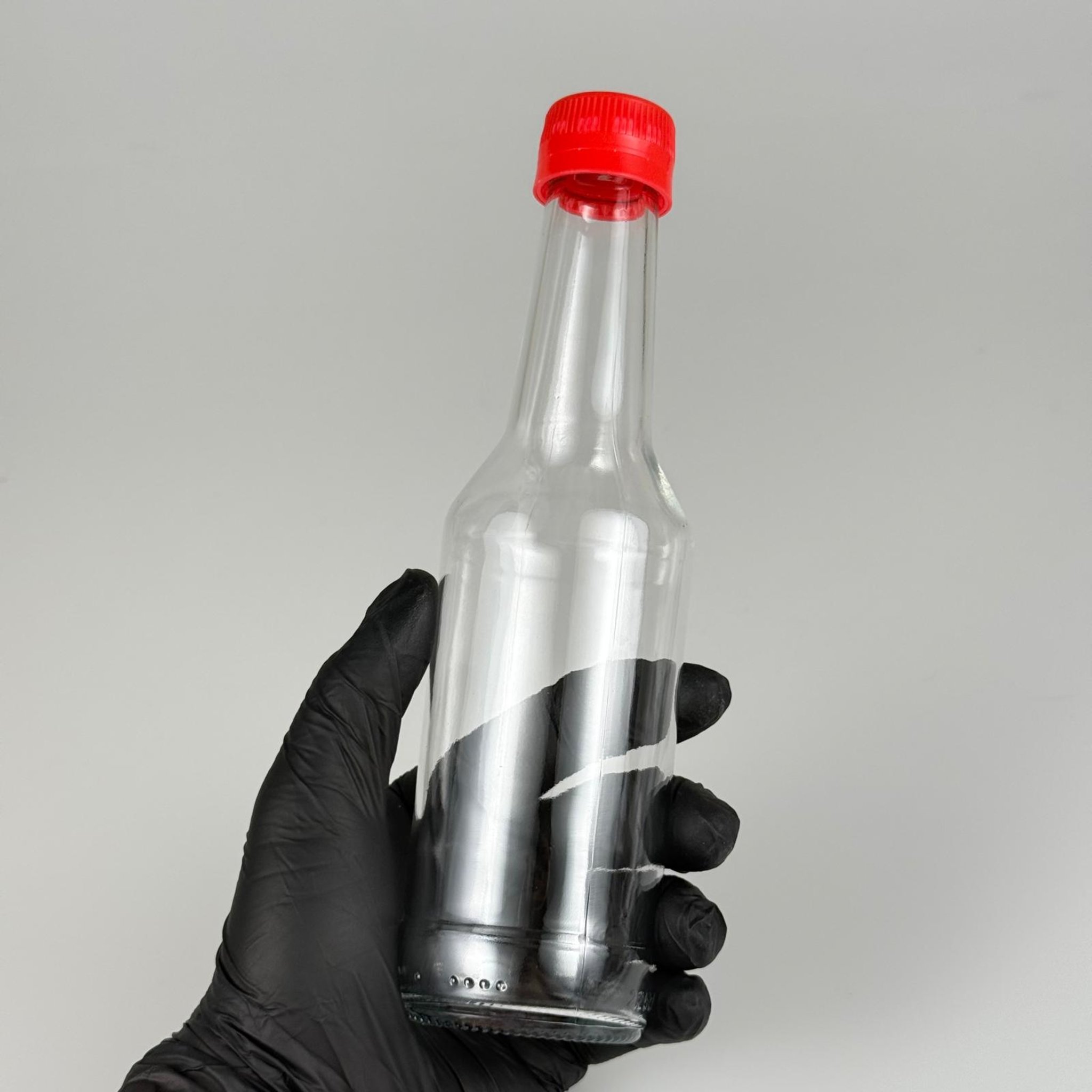 250 CC BOĞAZLI CAM ŞİŞE - KIRMIZI KİLİTLİ PLASTİK KAPAKLI - 250 ML BOŞ CAM ŞİŞE