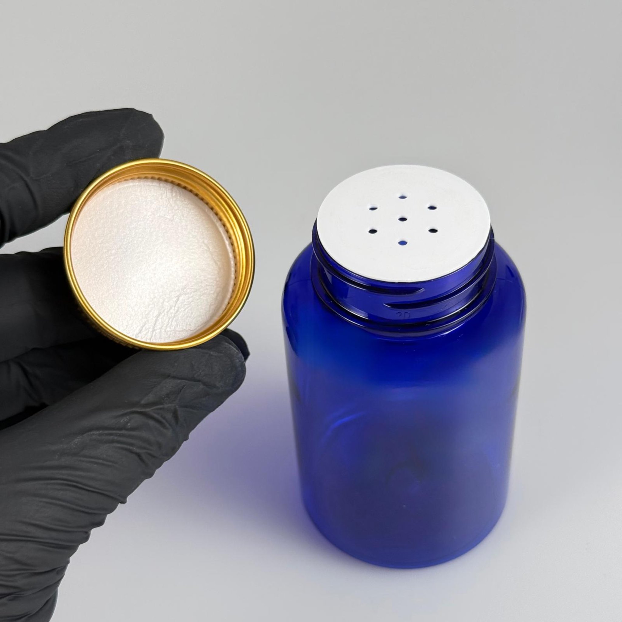 150 CC MAVİ PET PUDRA ŞİŞESİ + KÖPÜK CONTALI GOLD METAL KAPAKLI + PUDRA TIPALI TAKIM - 150 ML PUDRA KUTUSU, EKO TUZLUK