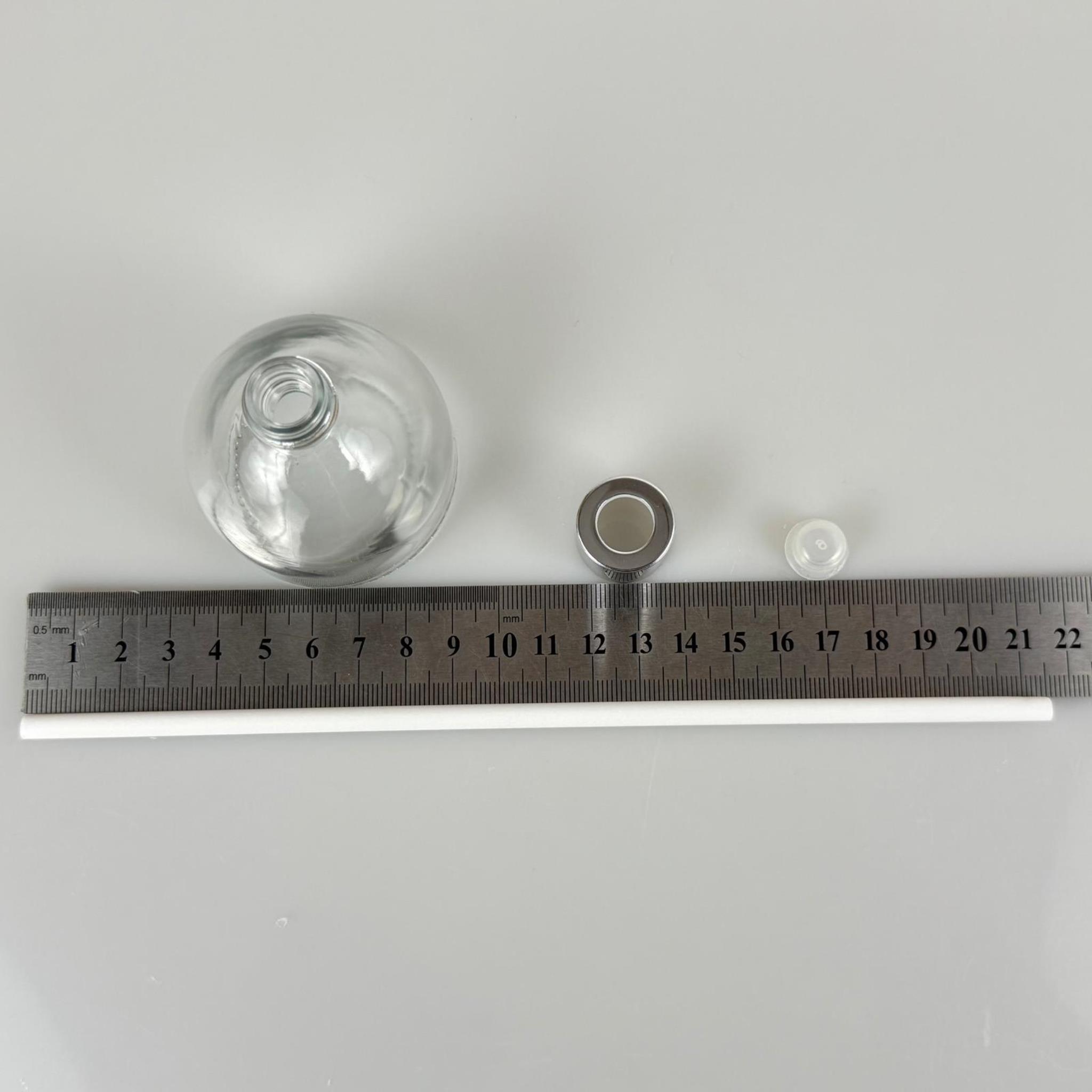 KUBBE MODEL CAM BAMBU ODA KOKUSU ŞİŞESİ + METAL GÜMÜŞ KAPAK + TIPA + KALIN BEYAZ FİBER BAMBU ÇUBUK - 50 ML SET TAKIM - HEDİYELİK PROMOSYON DİFFUSER ŞİŞELERİ