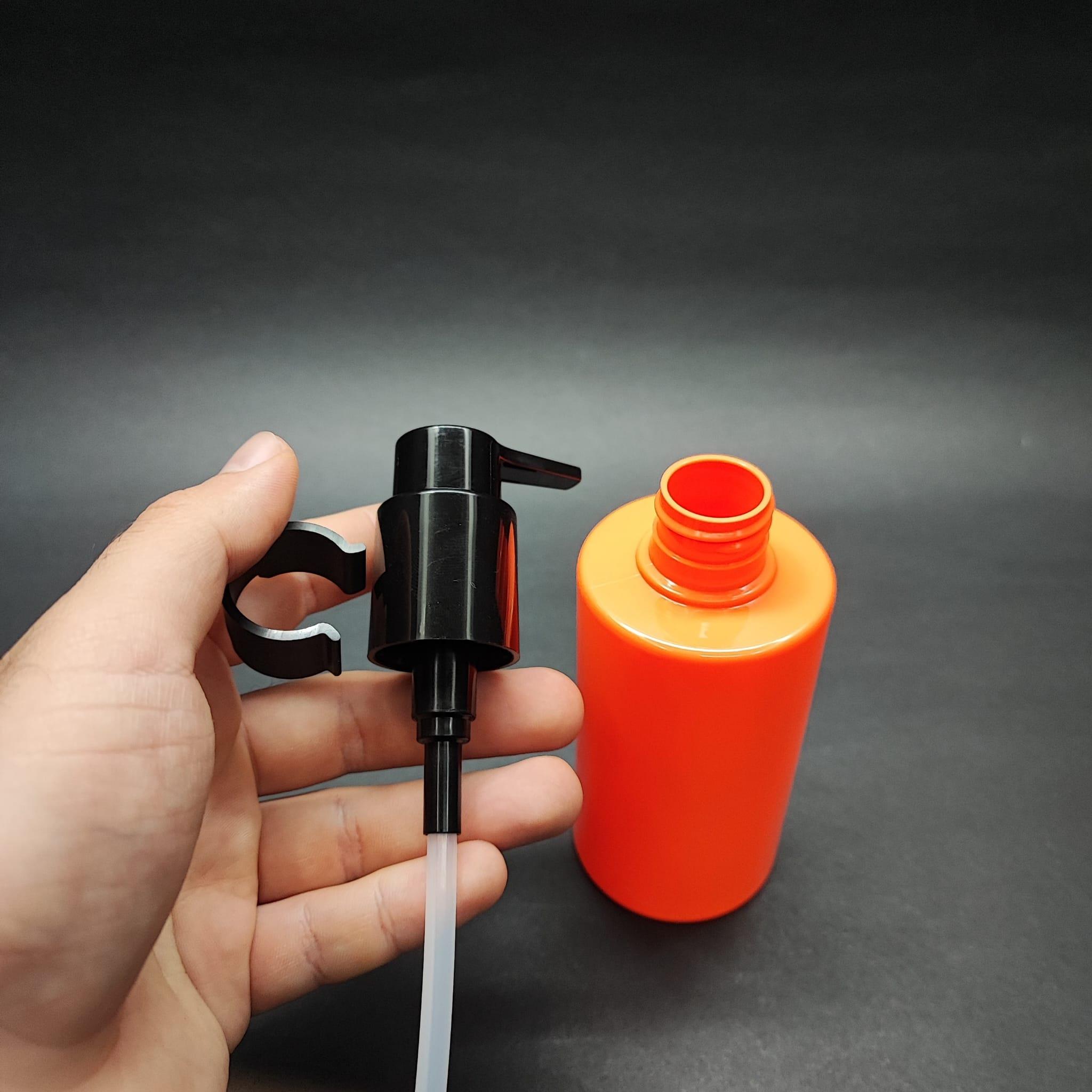 200 CC KÜT BOYUNLU SİLİNDİR PET ŞİŞE (24 GR) - SİYAH XAVIER LOSYON POMPALI - 200 ML PLASTİK ŞİŞE - TURUNCU