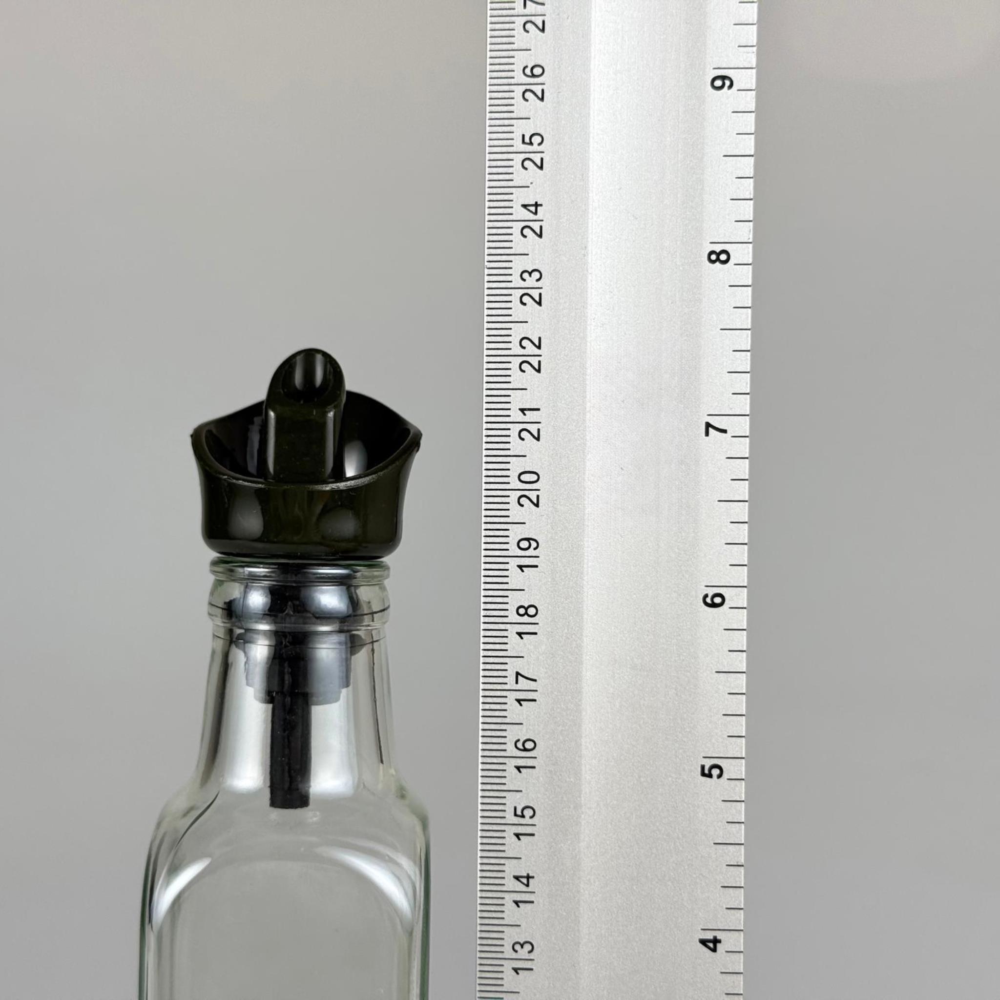 Akıtmaz Kapaklı Şık Cam Yağlık – Zeytinyağı ve Sirke İçin - Restoran Tipi 250 ML Şeffaf Maraska Kare Yağdanlık Koyu Yeşil Akıtıcı Başlıklı