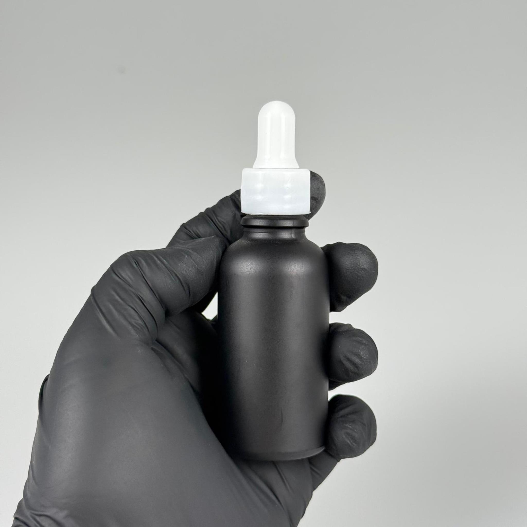 30 CC MAT SİYAH CAM DAMLALIKLI ŞİŞE - BEYAZ EMZİK + BEYAZ DÜZ KAPAK + CAM PİPET TAKIM - 30 ML MAT SİYAH DAMLALIKLI ŞİŞE SETİ