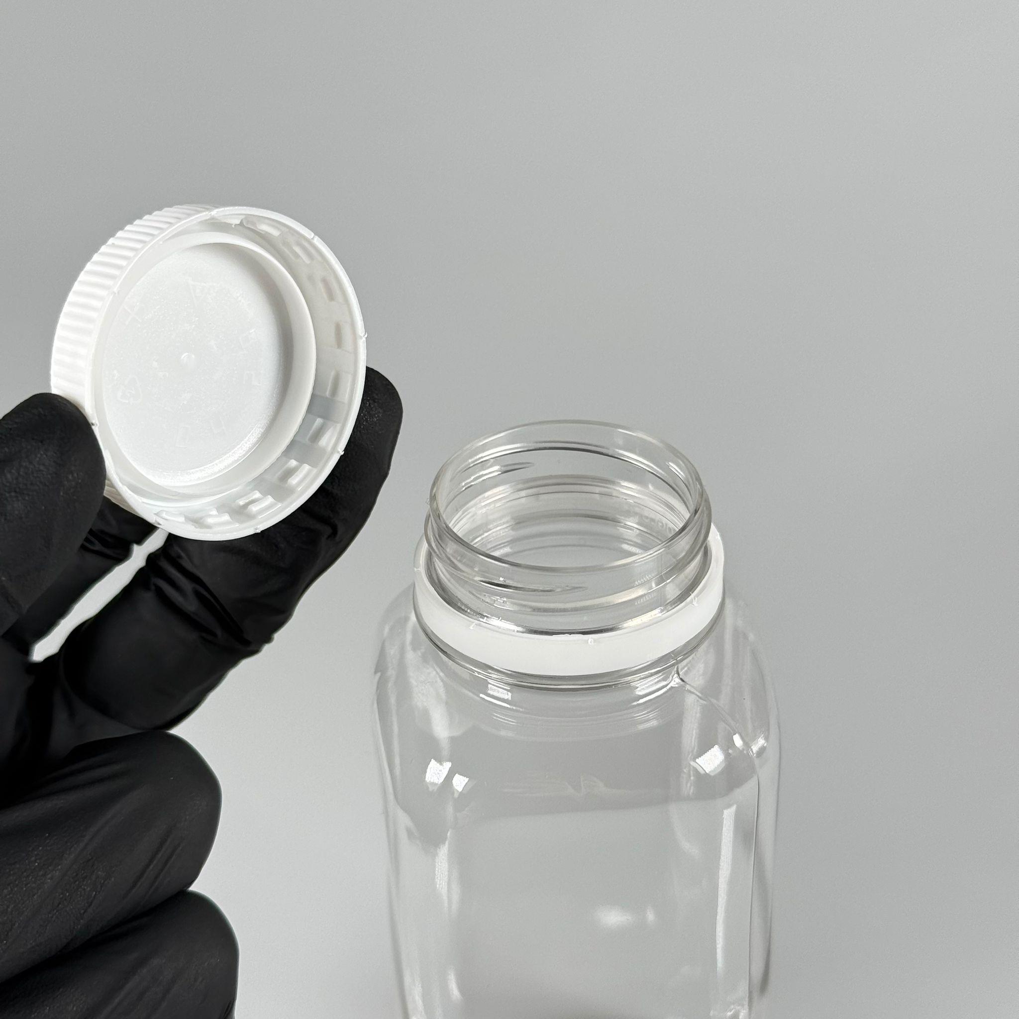 300 CC KÖŞELİ KARE PET ŞİŞE (18,5 GR) - 38 MM GENİŞ AĞIZLI BEYAZ KİLİTLİ KAPAKLI - 300 ML DETOX, MEYVE SUYU, SMOOTHIE, AYRAN, SÜT, MEŞRUBAT VB İÇİN BOŞ PLASTİK ŞİŞELER