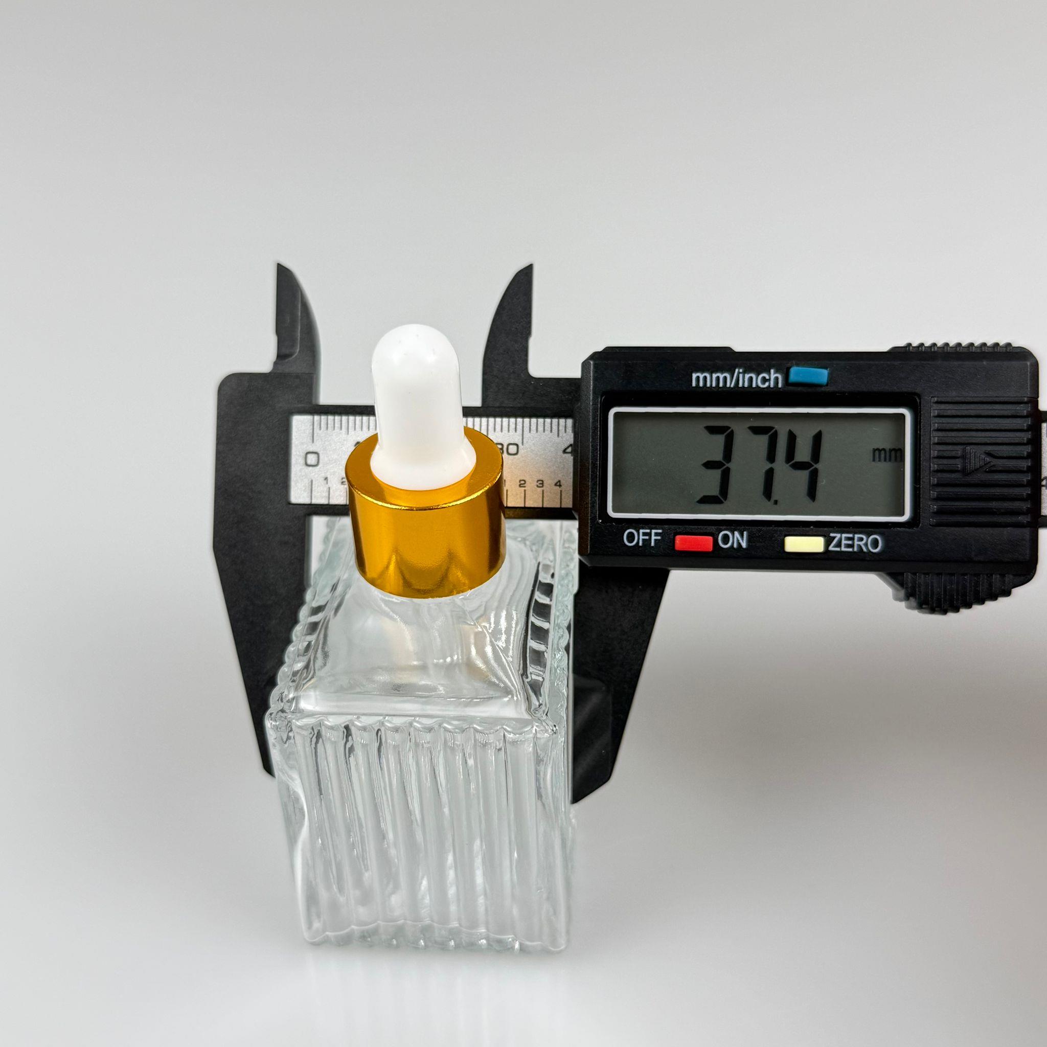 50 CC KÖŞELİ DESENLİ ÇİZGİLİ PRESTİJLİ CAM DAMLALIKLI ŞİŞE - BEYAZ EMZİK - GOLD METALİK KAPAK - 50 ML CAM DAMLALIKLI ŞİŞE - DAMLALIKLI BOŞ ŞİŞE
