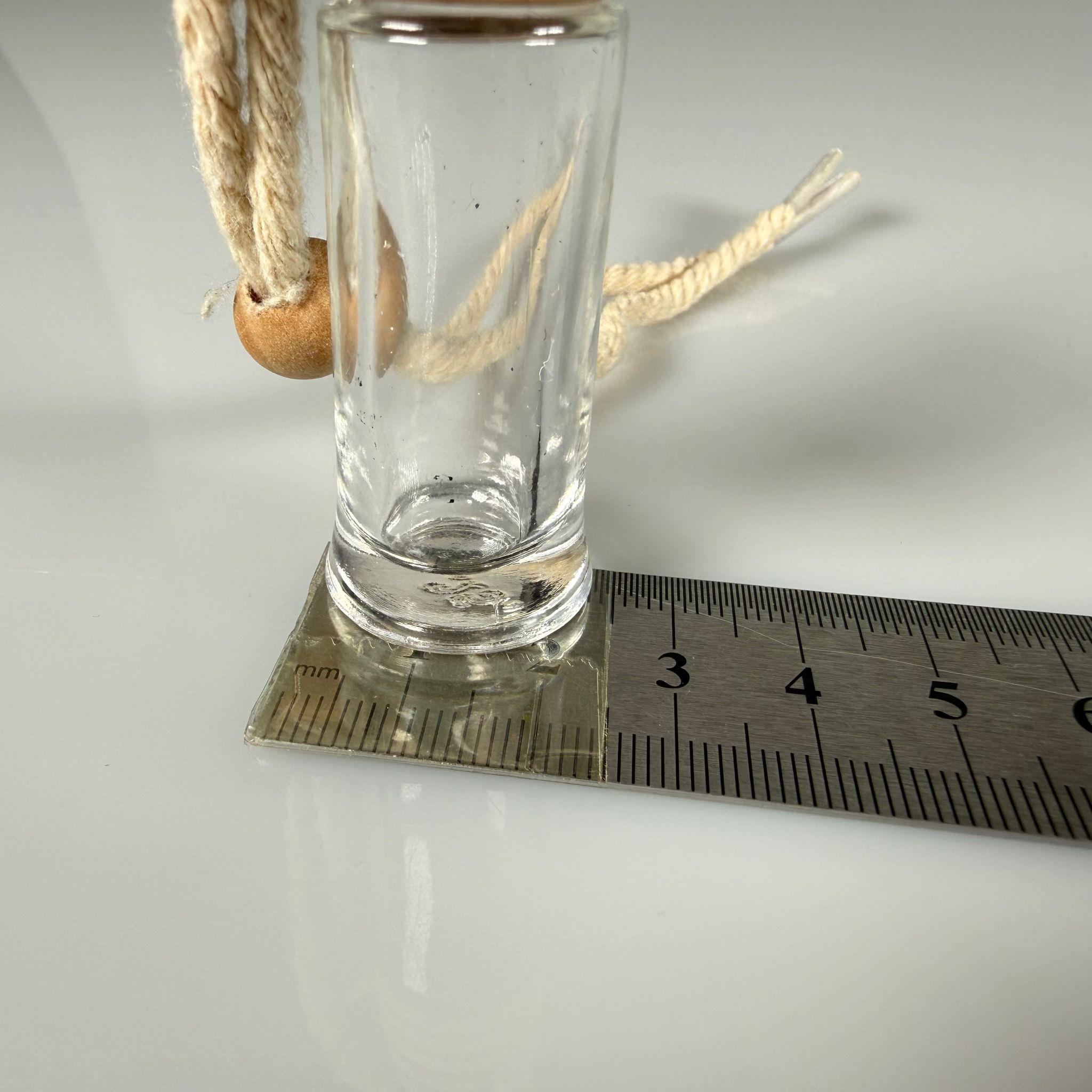 6 CC CAM OTO KOKUSU ŞİŞESİ AHŞAP KAPAKLI TIPALI TAKIM - 6 ML BOŞ OTO PARFÜM ŞİŞESİ