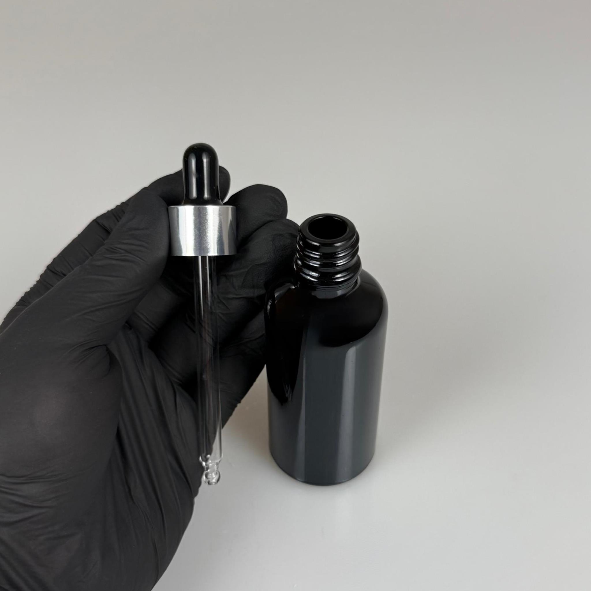 50 CC SİYAH CAM DAMLALIKLI ŞİŞE - SİYAH EMZİK - GÜMÜŞ METALİK KAPAK - 50 ML SİYAH CAM DAMLALIKLI ŞİŞE