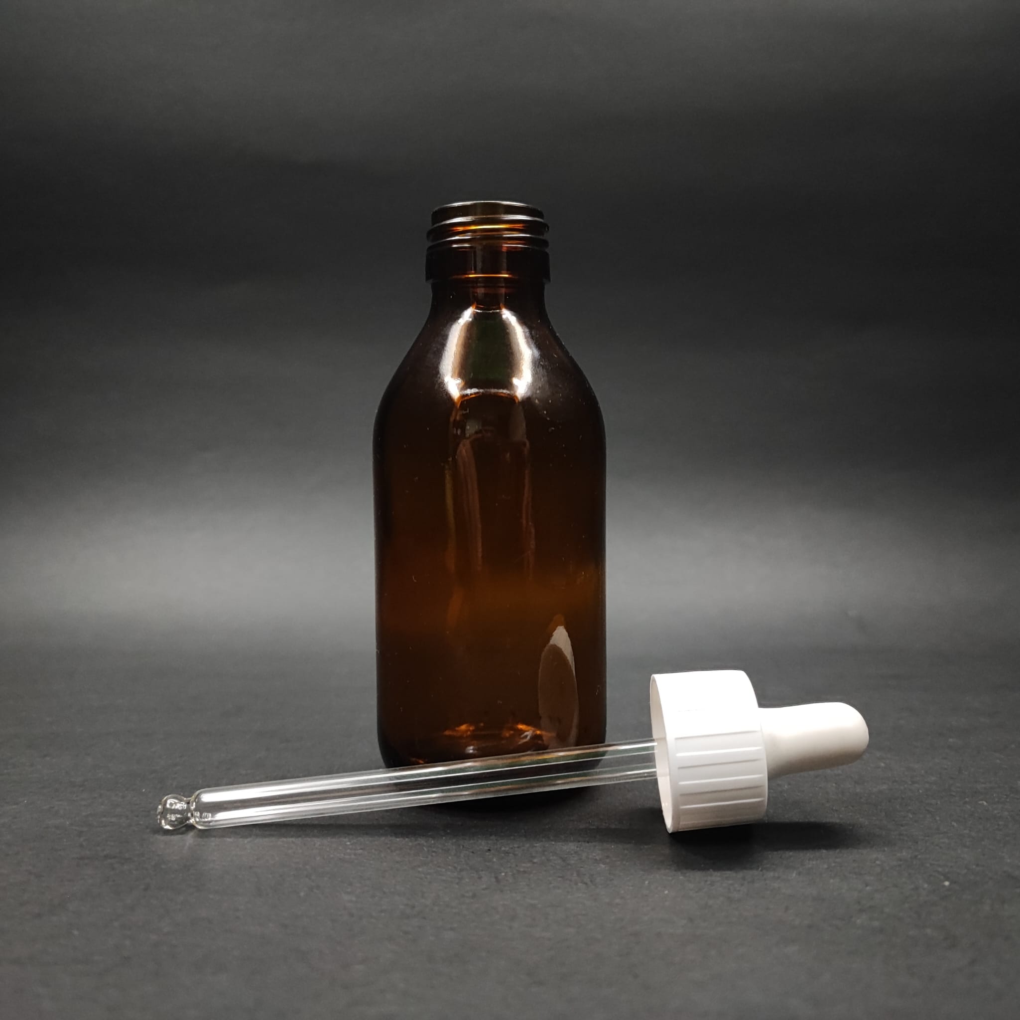100 ML DOLUMU KOLAY, GENİŞ AĞIZLI CAM DAMLALIKLI ŞİŞE (25 MM AĞIZ)  - 100 CC BEYAZ DAMLALIKLI CAM ECZA ŞİŞESİ - AMBER KAHVERENGİ