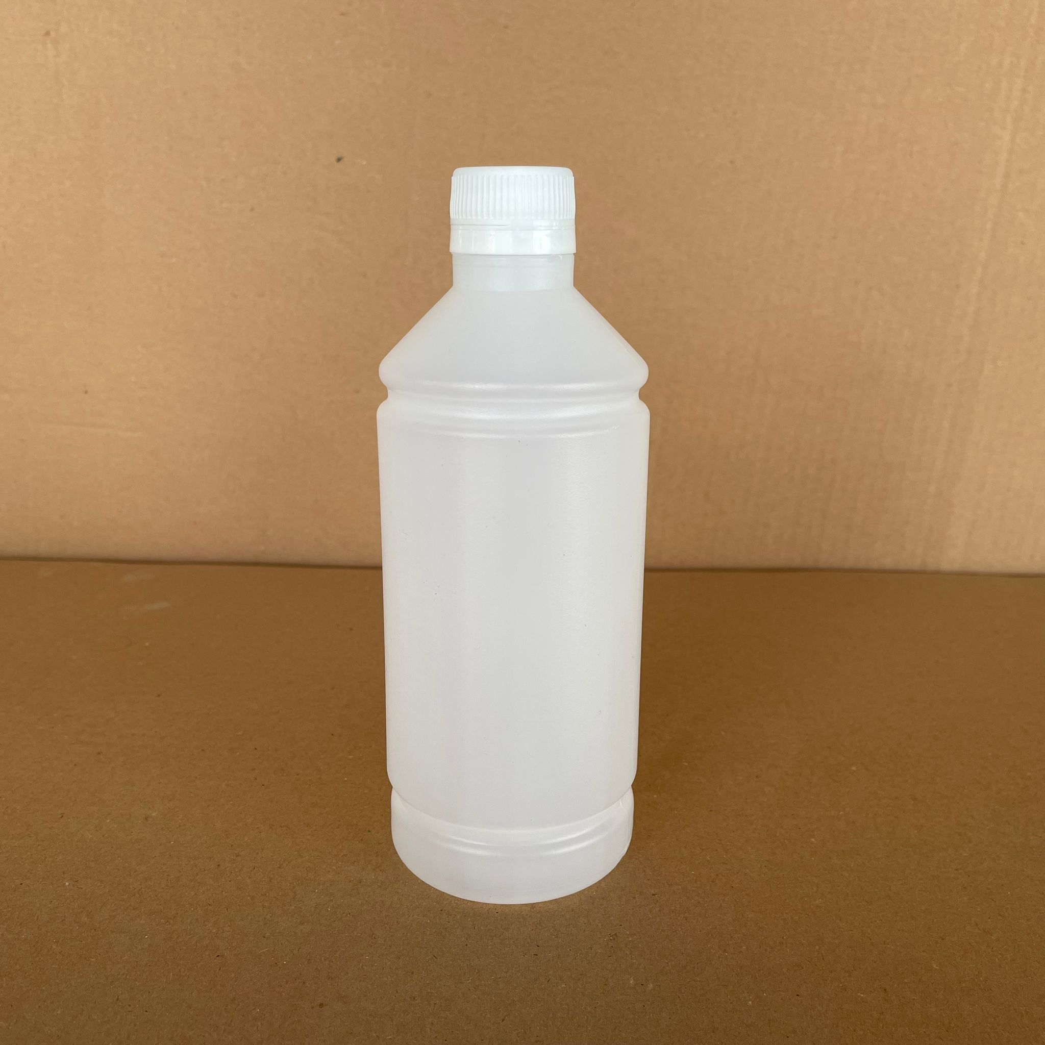 500 CC TİNER ŞİŞESİ - BEYAZ KİLİTLİ KAPAKLI - 500 ML KİMYASALA DAYANIKLI PLASTİK ŞİŞE - 0,5 LT POLİETİLEN ŞİŞE