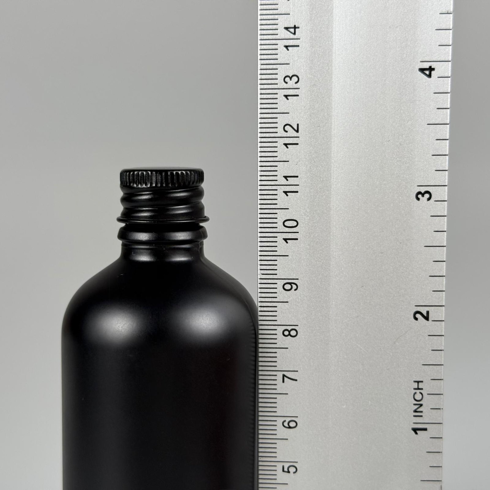 100 CC MAT SİYAH CAM ŞİŞE + KÖPÜK CONTALI SİYAH ALÜMİNYUM METAL KAPAKLI + KÖR TIPALI TAKIM - 100 ML MAT SİYAH CAM ŞİŞE