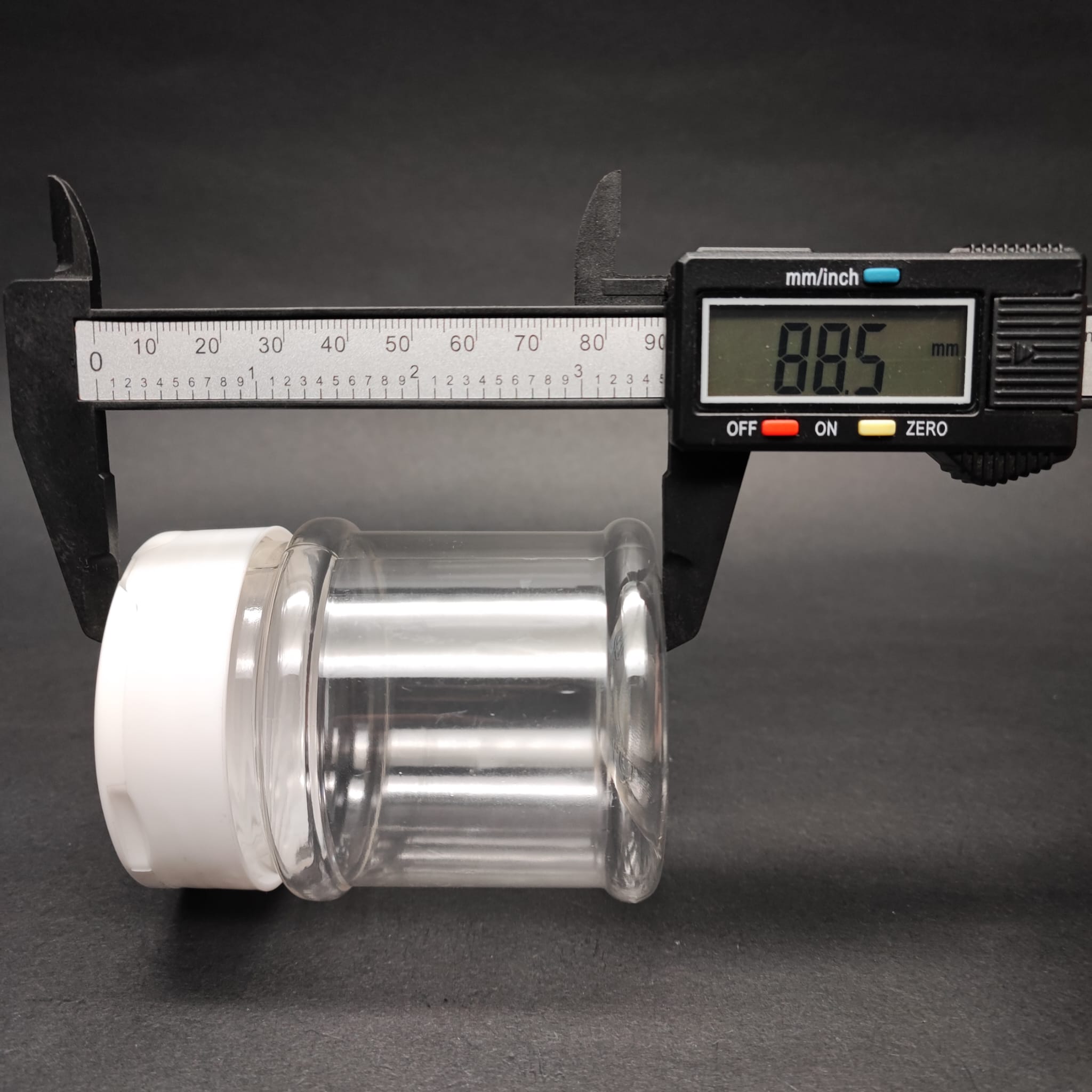 200 CC PET BAHARAT KAVANOZU - BEYAZ FLİPTOP BAHARAT KAPAKLI + SIZDIRMAZ KENDİNDEN YAPIŞKANLI KÖPÜK CONTALI - toz kavanozu , baharat ambalajı , boş pudra şişesi . tuzluk , baharat düzenleyici set için kavanoz