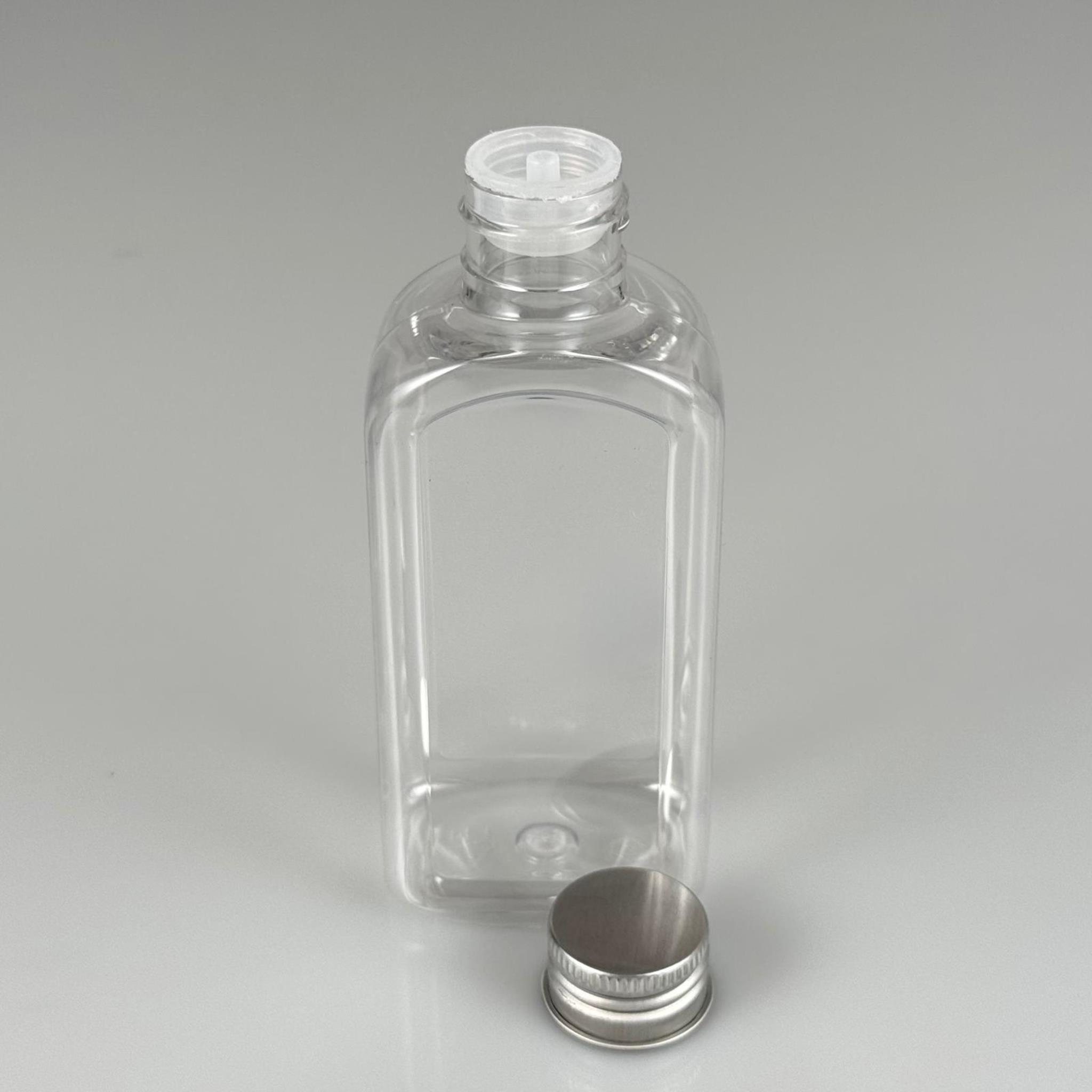 140 CC YASSI KÖŞELİ MODEL ŞEFFAF PET ŞİŞE (24 AĞIZ) + KÖPÜK CONTALI GÜMÜŞ METAL ALÜMİNYUM KAPAK + KOLONYA TIPALI TAKIM - 140 ML KAPAKLI PLASTİK ŞİŞELER