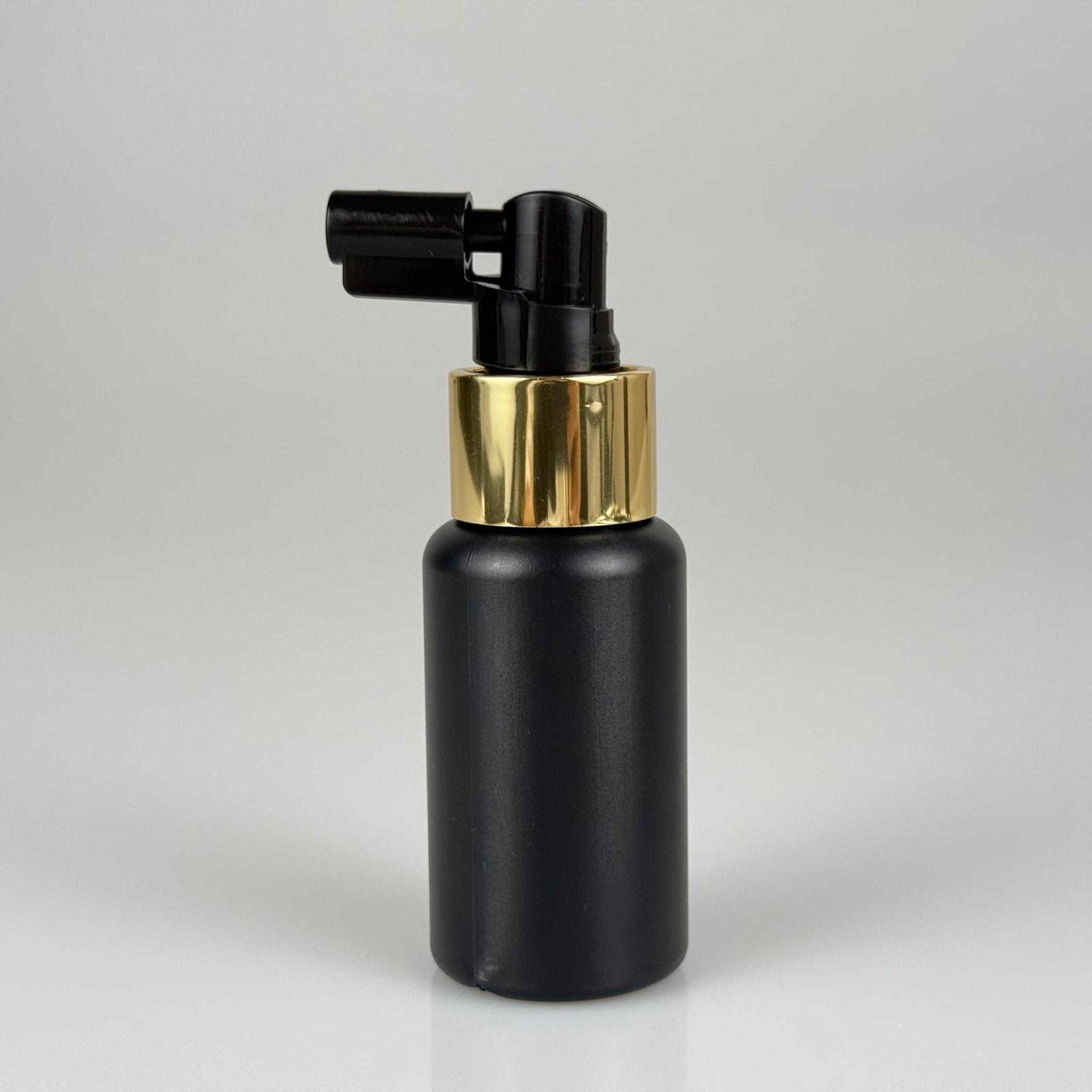 50 CC   SİYAH POLİETİLEN PLASTİK ŞİŞE + SİYAH GAGALI GOLD SPREY TAKIM - 50 ML SPREYLİ SİYAH PLASTİK ŞİŞE