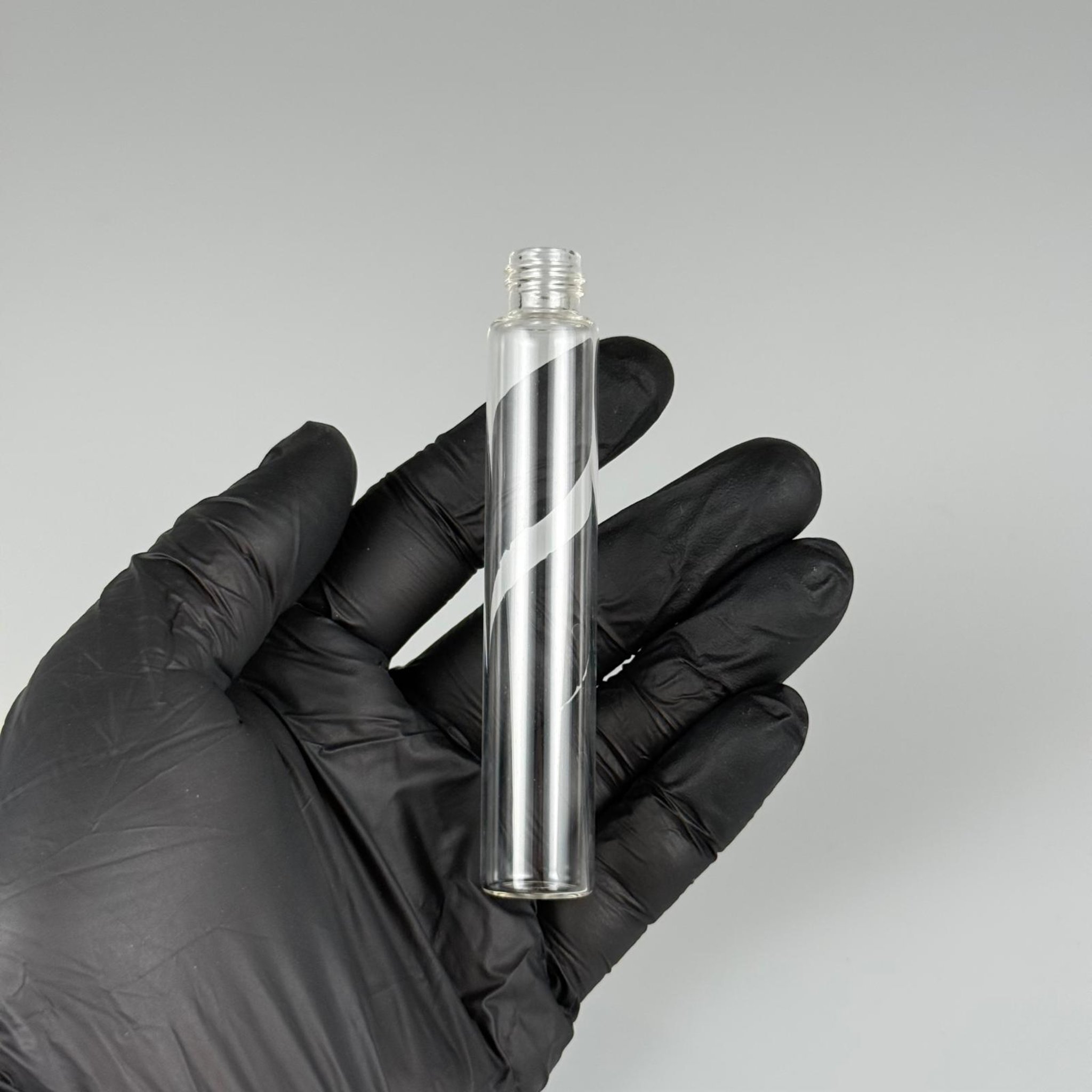 15 CC ŞEFFAF İNCE CAM ŞİŞE - 14 MM VİDALI AĞIZ - KAPAKSIZ 15 ML CAM ŞİŞE