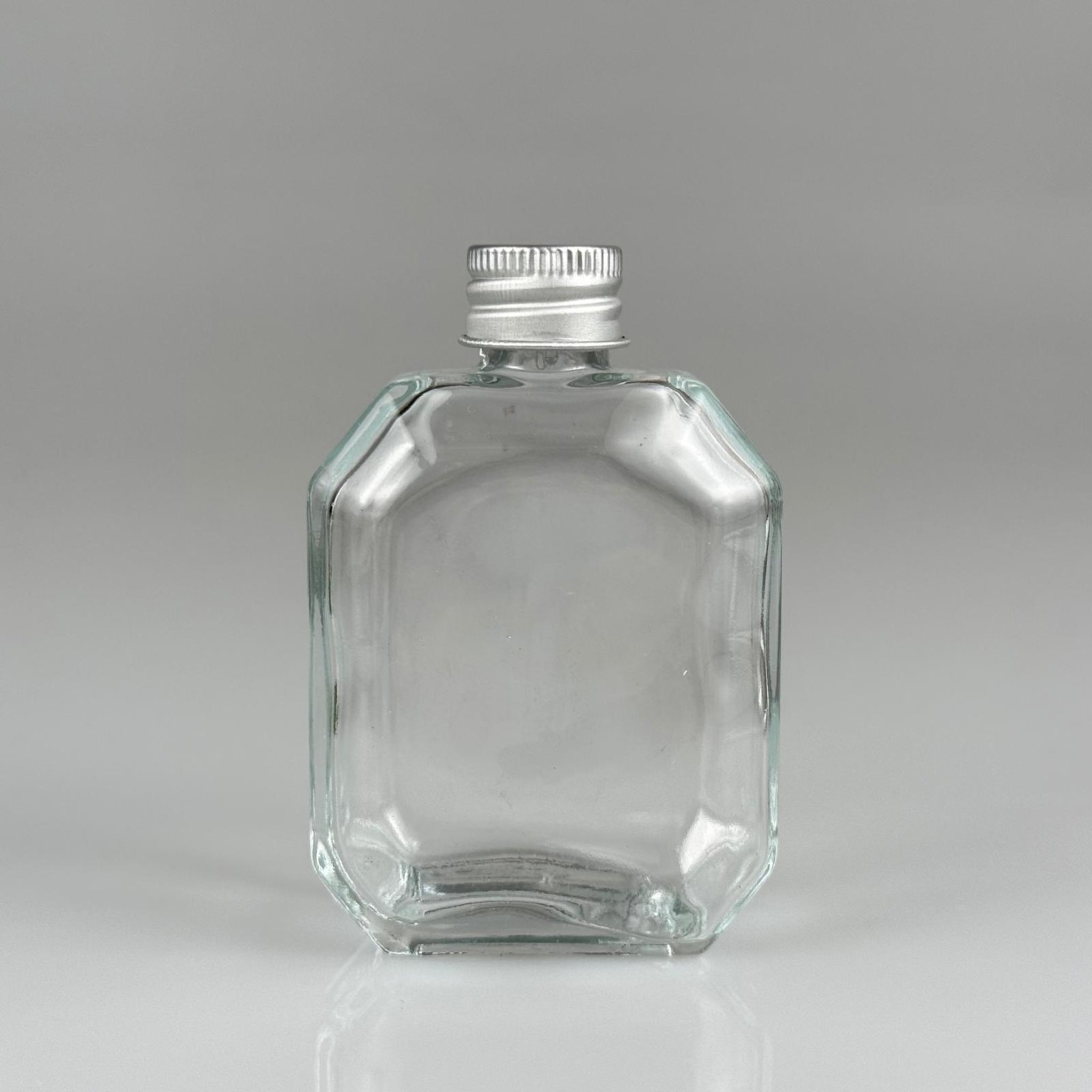 50 CC KAZABLANKA MODEL CAM ŞİŞE + GÜMÜŞ ALÜMİNYUM METAL KAPAKLI TAKIM - 50 ML ŞEFFAF CAM ŞİŞE