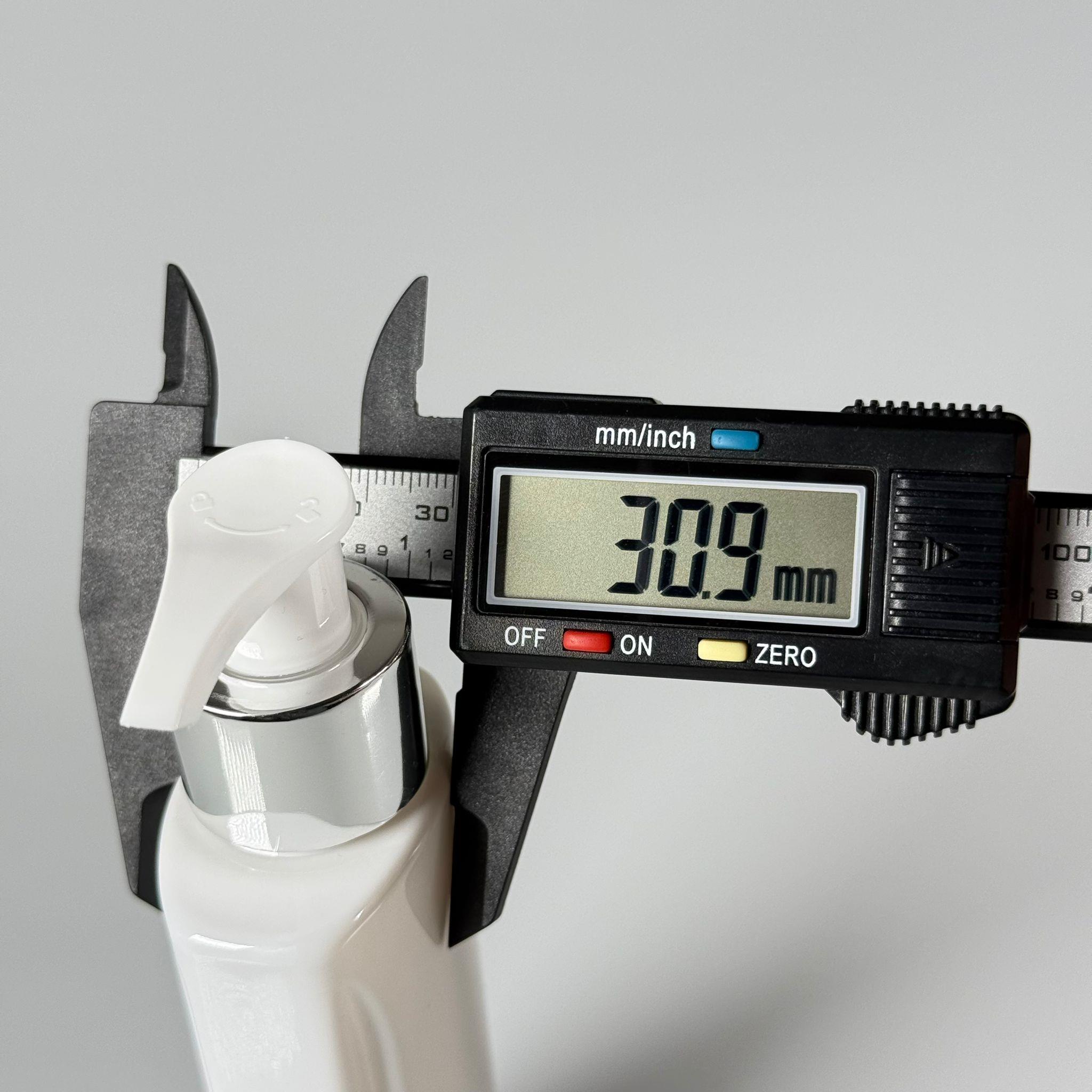 100 CC BEYAZ SERT PET ŞİŞE (LOREAL PARİS MODEL) GÜMÜŞ POMPALI - 100 ML KOZMETİK PET ŞİŞE