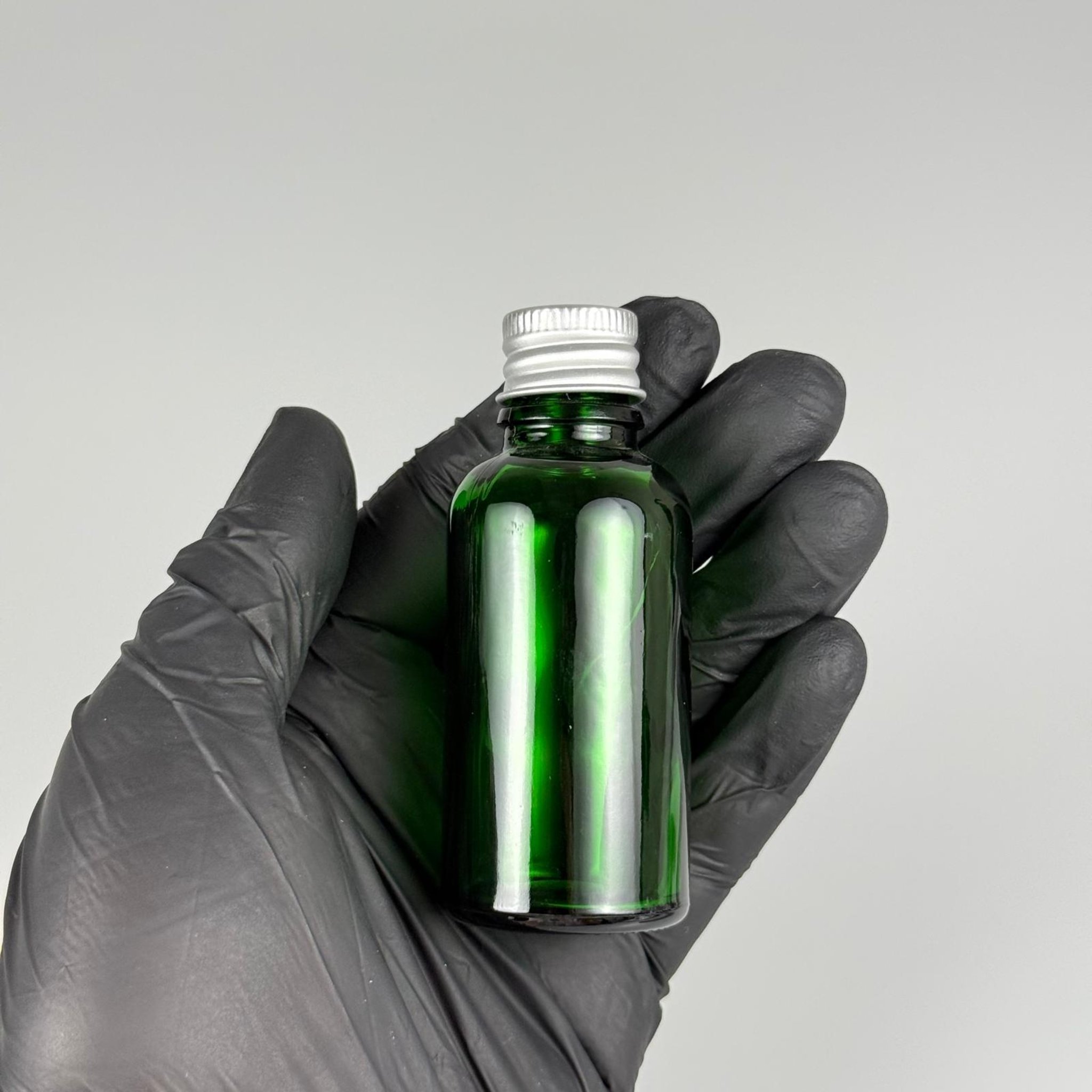 30 CC YEŞİL CAM ŞİŞE + KÖPÜK CONTALI GÜMÜŞ ALÜMİNYUM METAL KAPAKLI + KÖR TIPALI TAKIM - 30 ML YEŞİL CAM ŞİŞE