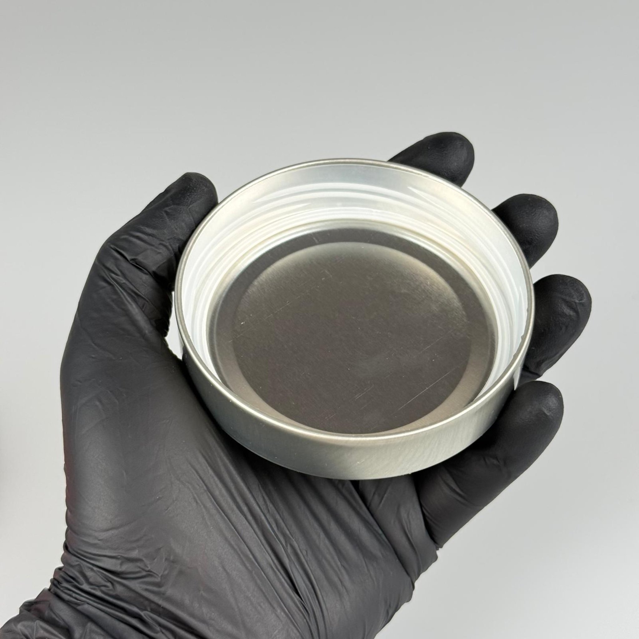 AKILLI KAPAK TWİST-OFF 82 MM GÜMÜŞ RENK DERİN ETEK KAPAK